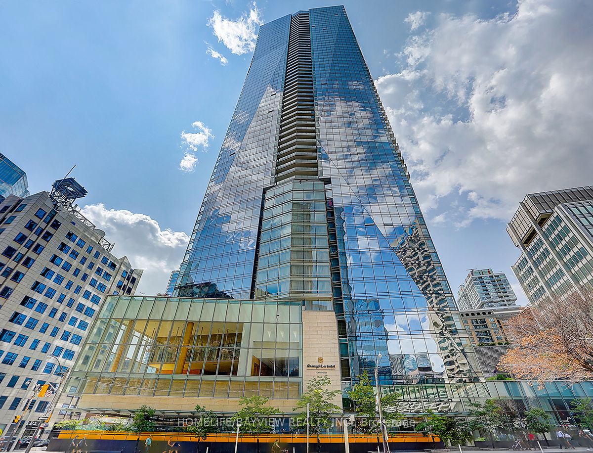 180 University Avenue 5404, Toronto, ON M5H 0A2