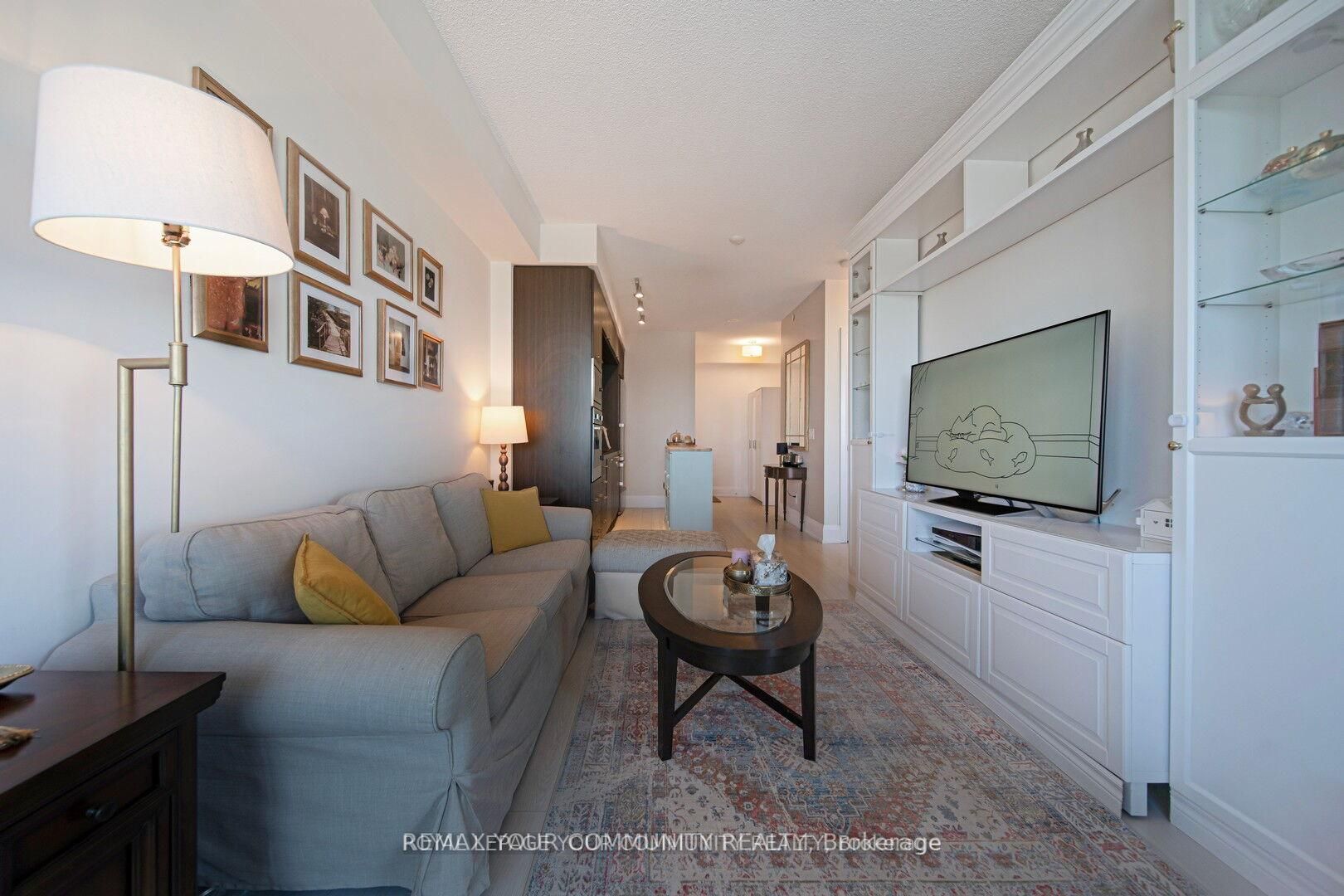 120 Harrison Garden Boulevard 1129, Toronto, ON M2N 0H1