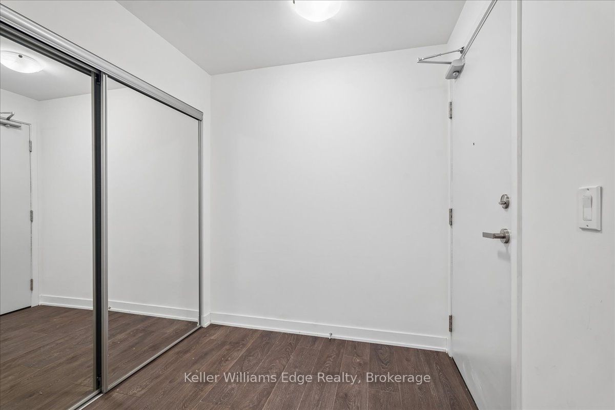 99 Broadway Avenue 208 NT, Toronto, ON M4P 1V2