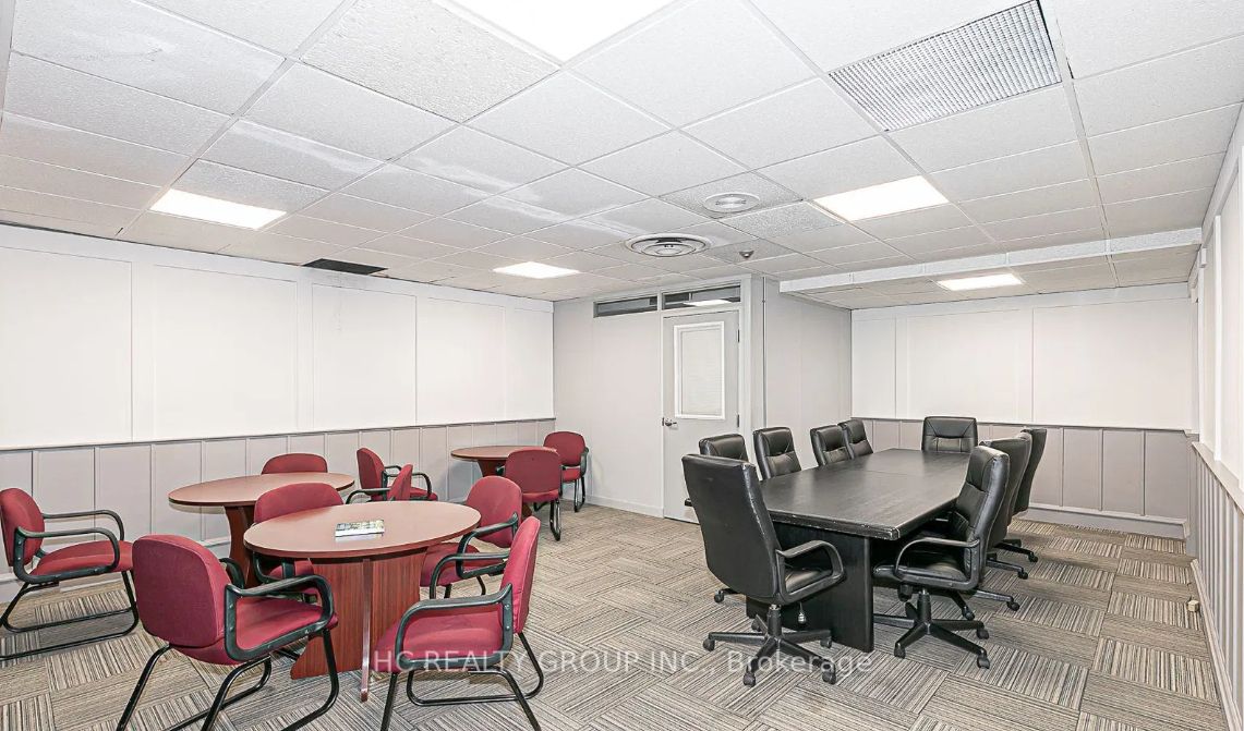 350 Seneca Hill Drive 1611, Toronto, ON M2J 4S7