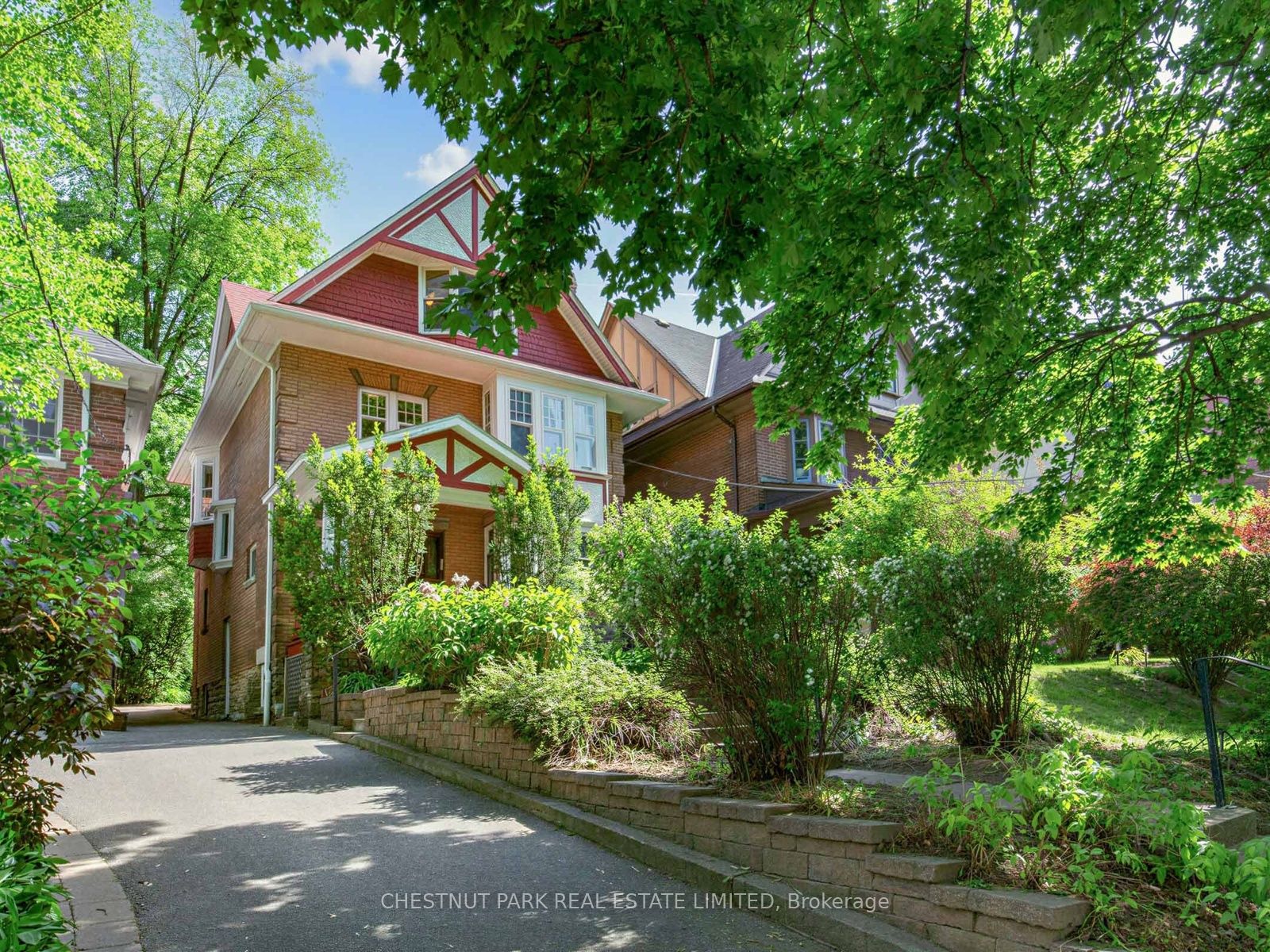 42 Foxbar Road, Toronto, ON M4V 2G8