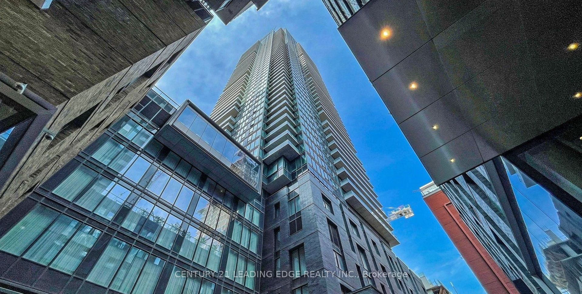 125 Blue Jays Way 3303, Toronto, ON M5V 0N5