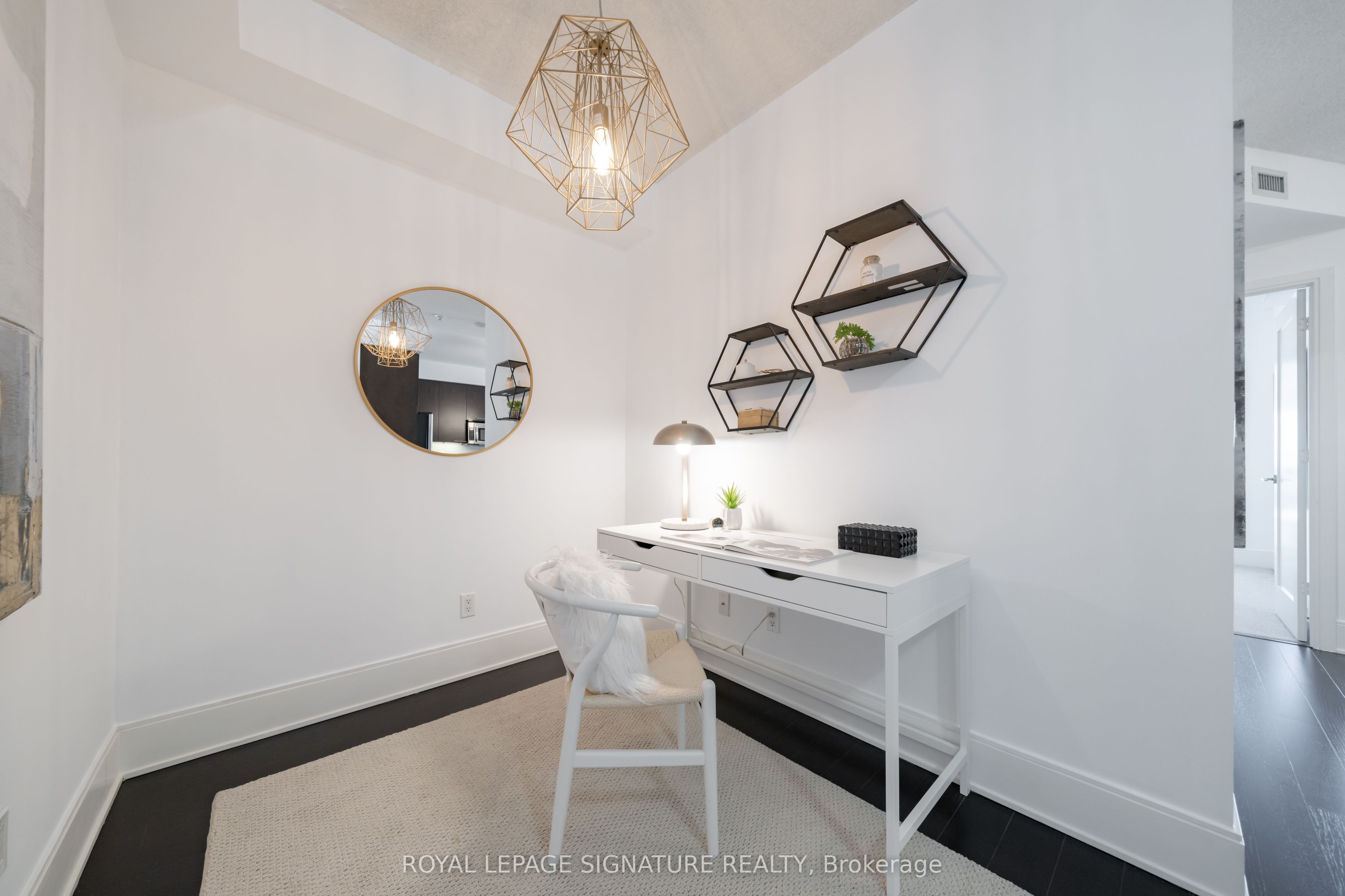25 Broadway Avenue 1901, Toronto, ON M4P 1T7