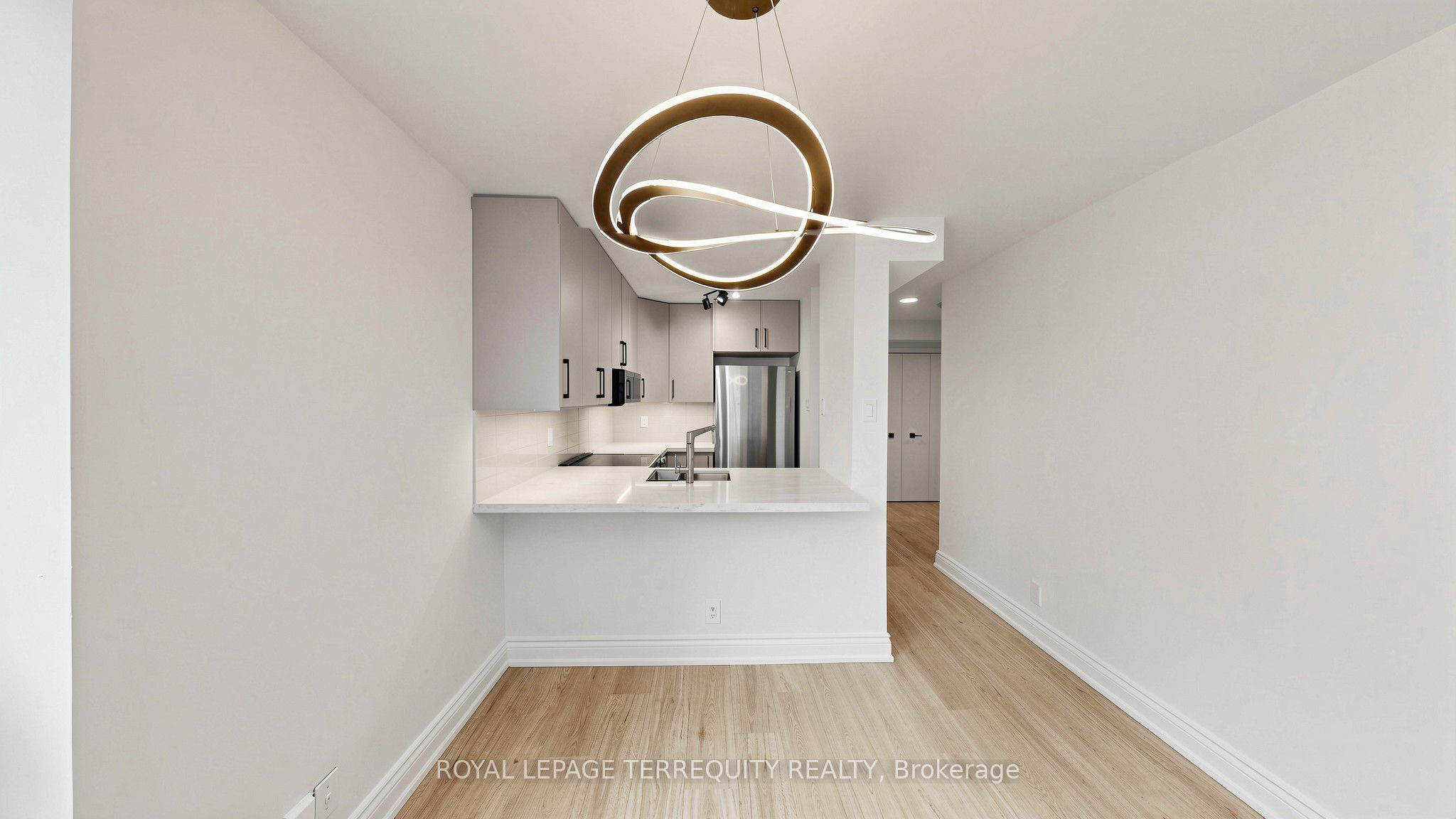 92 King Street E 220, Toronto, ON M5C 2V8