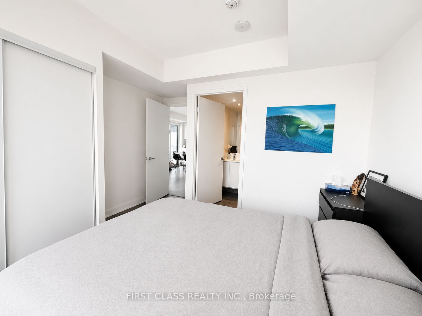 99 Broadway Avenue 2803, Toronto, ON M4P 0E3