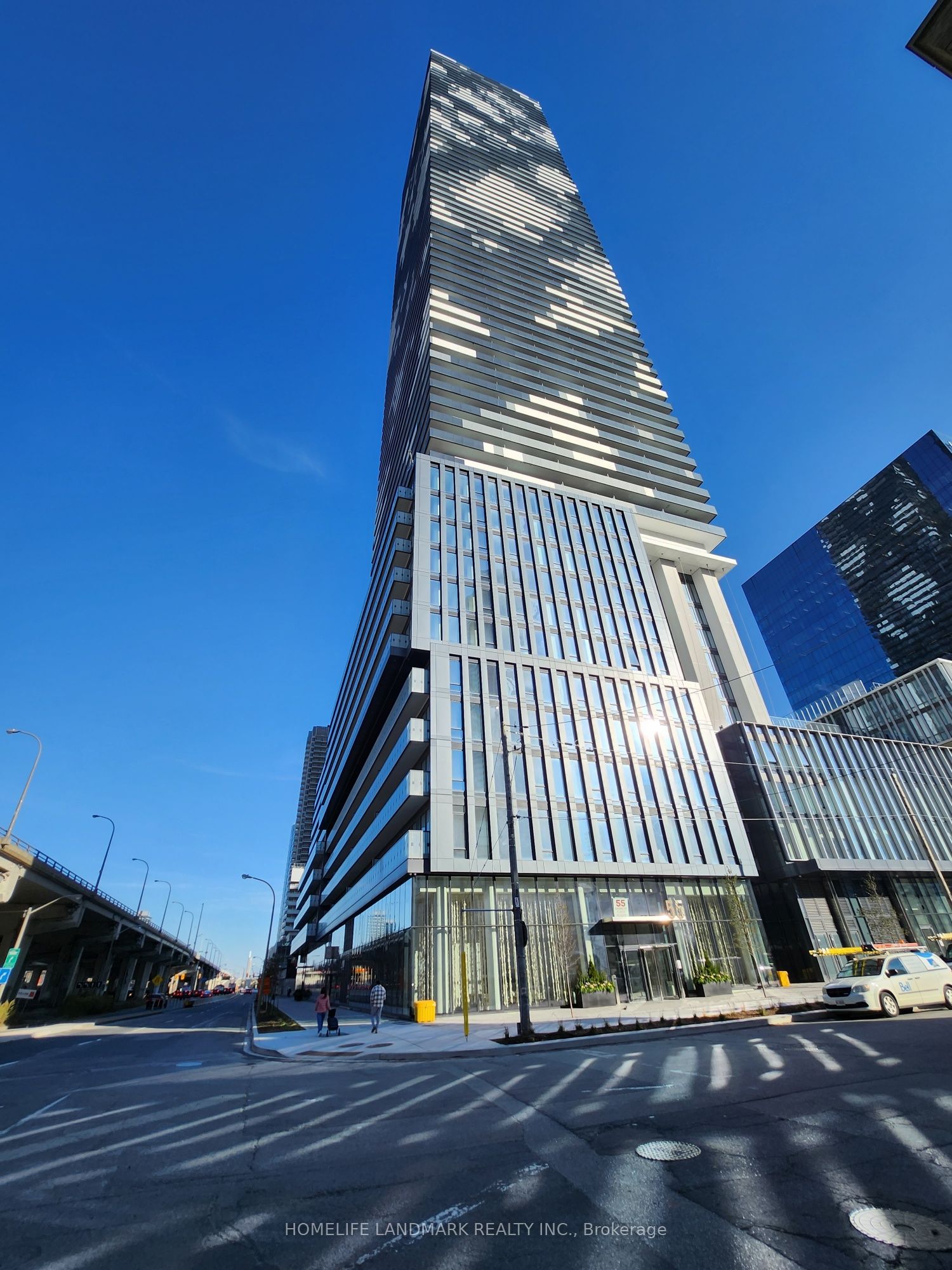 55 Cooper Street 5601, Toronto, ON M5E 0G1