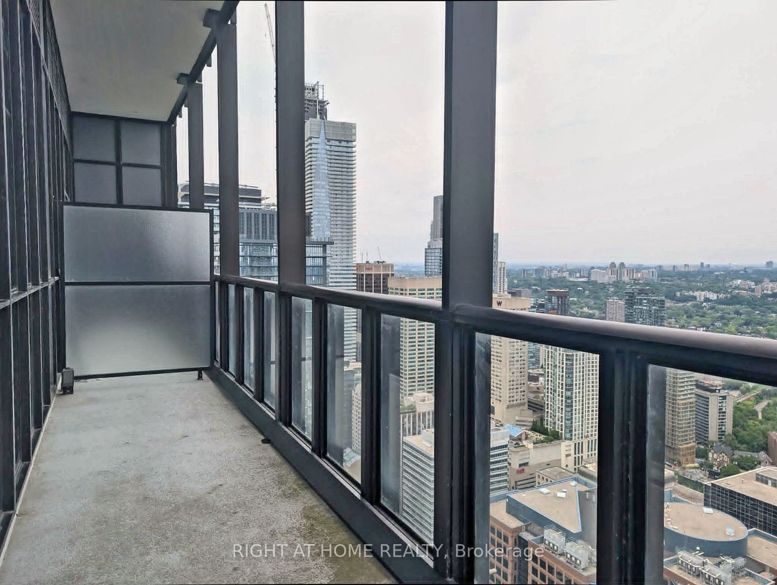 101 Charles Street E 4908, Toronto, ON M4Y 0A9