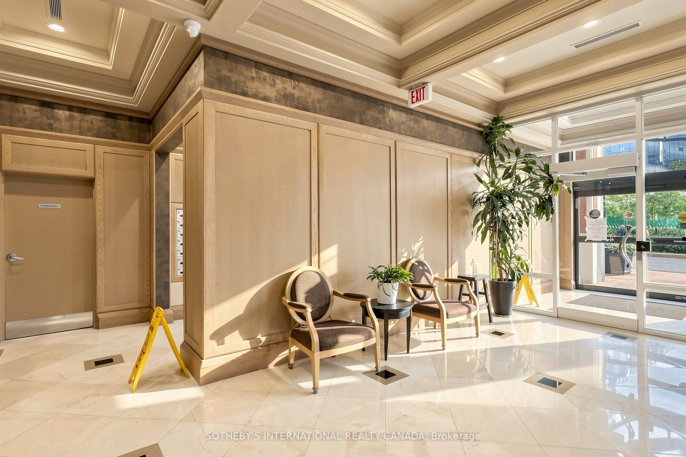 909 Bay Street 2303, Toronto, ON M5S 1Z9