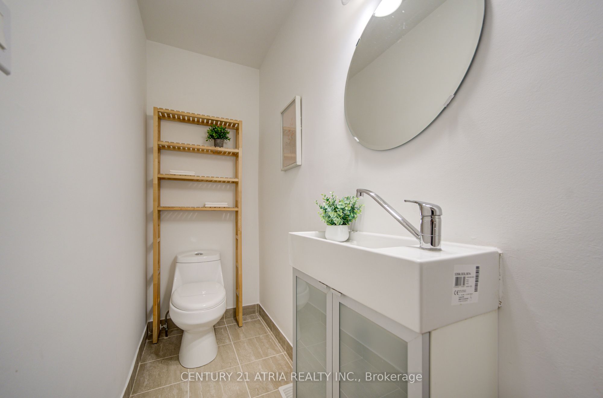4 Sand Fern Way, Toronto, ON M2J 4N8
