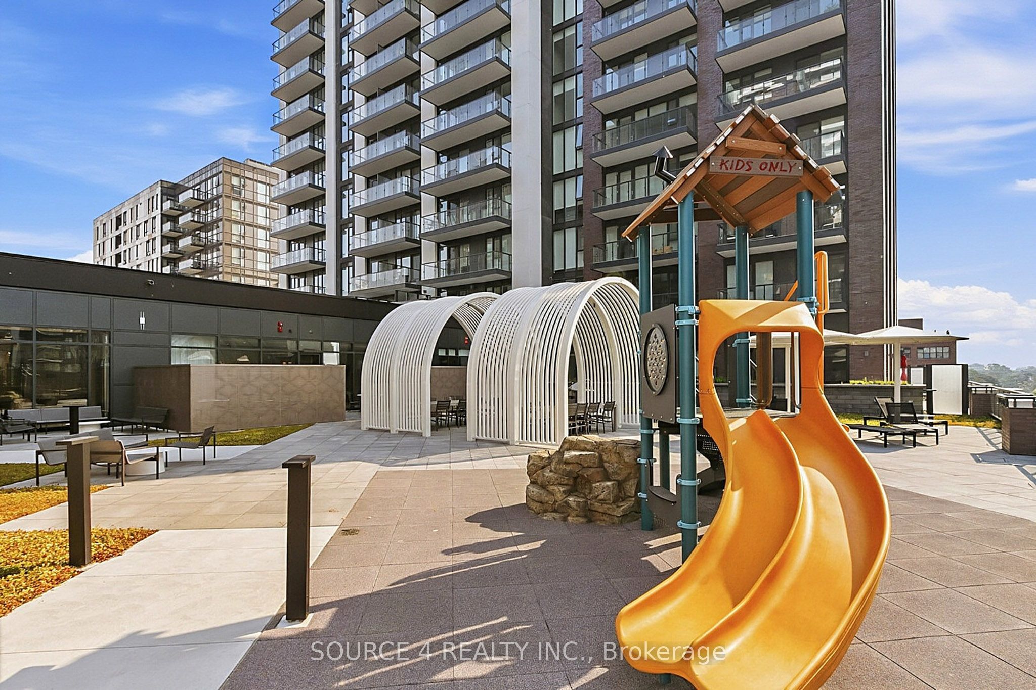 130 River Street 3207, Toronto, ON M5A 0R8