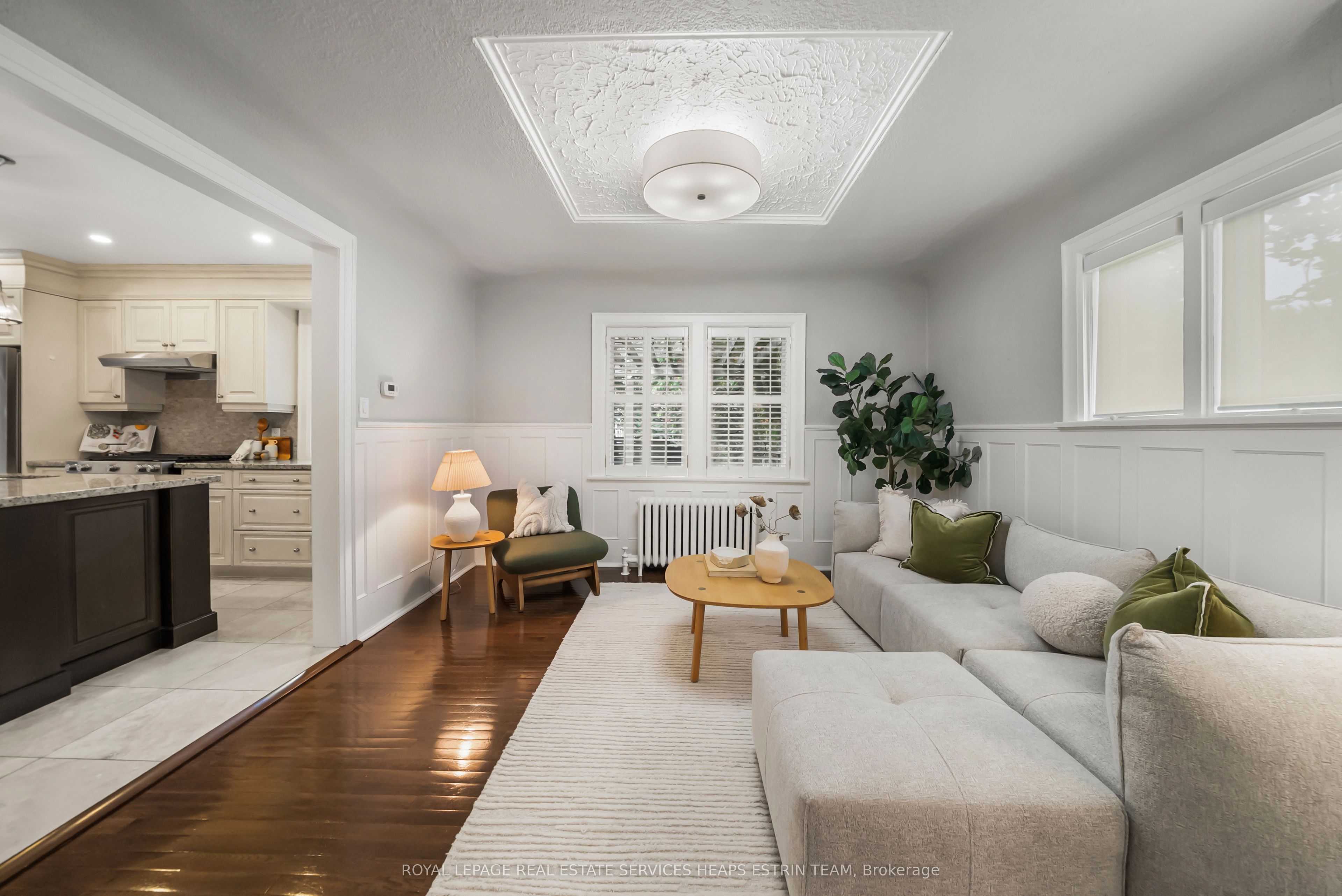 844 Duplex Avenue, Toronto, ON M4R 1W9