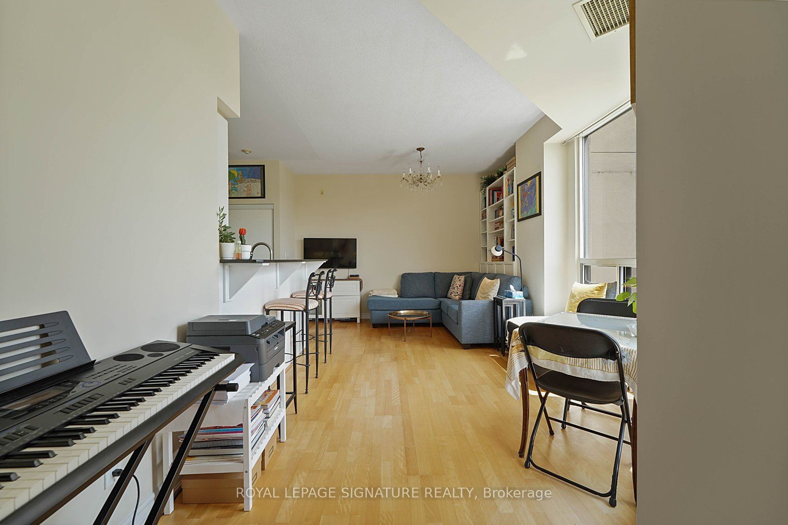 4200 Bathurst Street 514, Toronto, ON M3H 6C7
