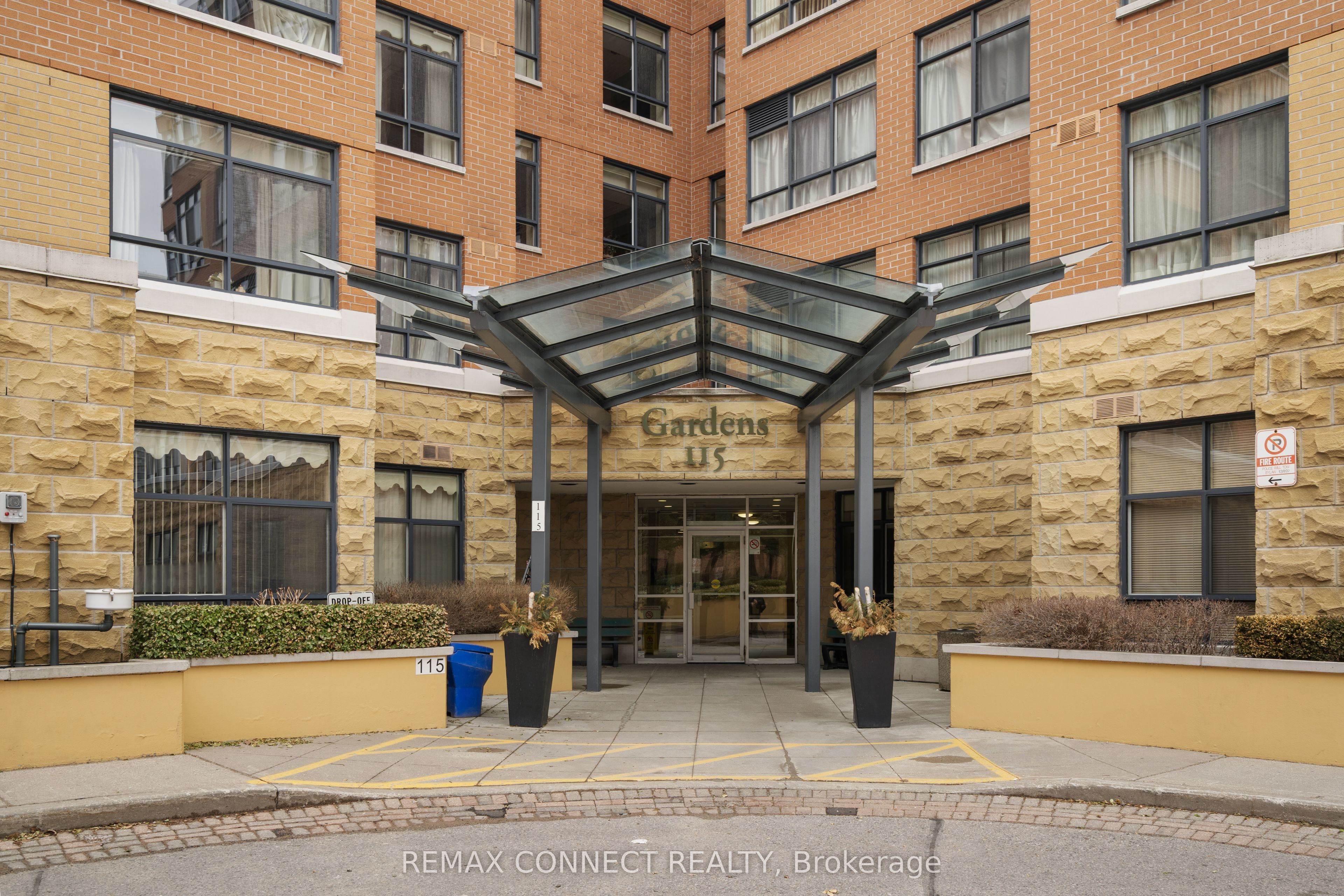 115 Bonis Avenue 109, Toronto, ON M1T 3S4