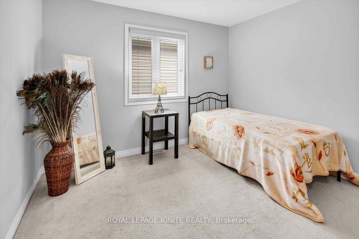 91 Yacht Drive, Clarington, ON L1C 4A9