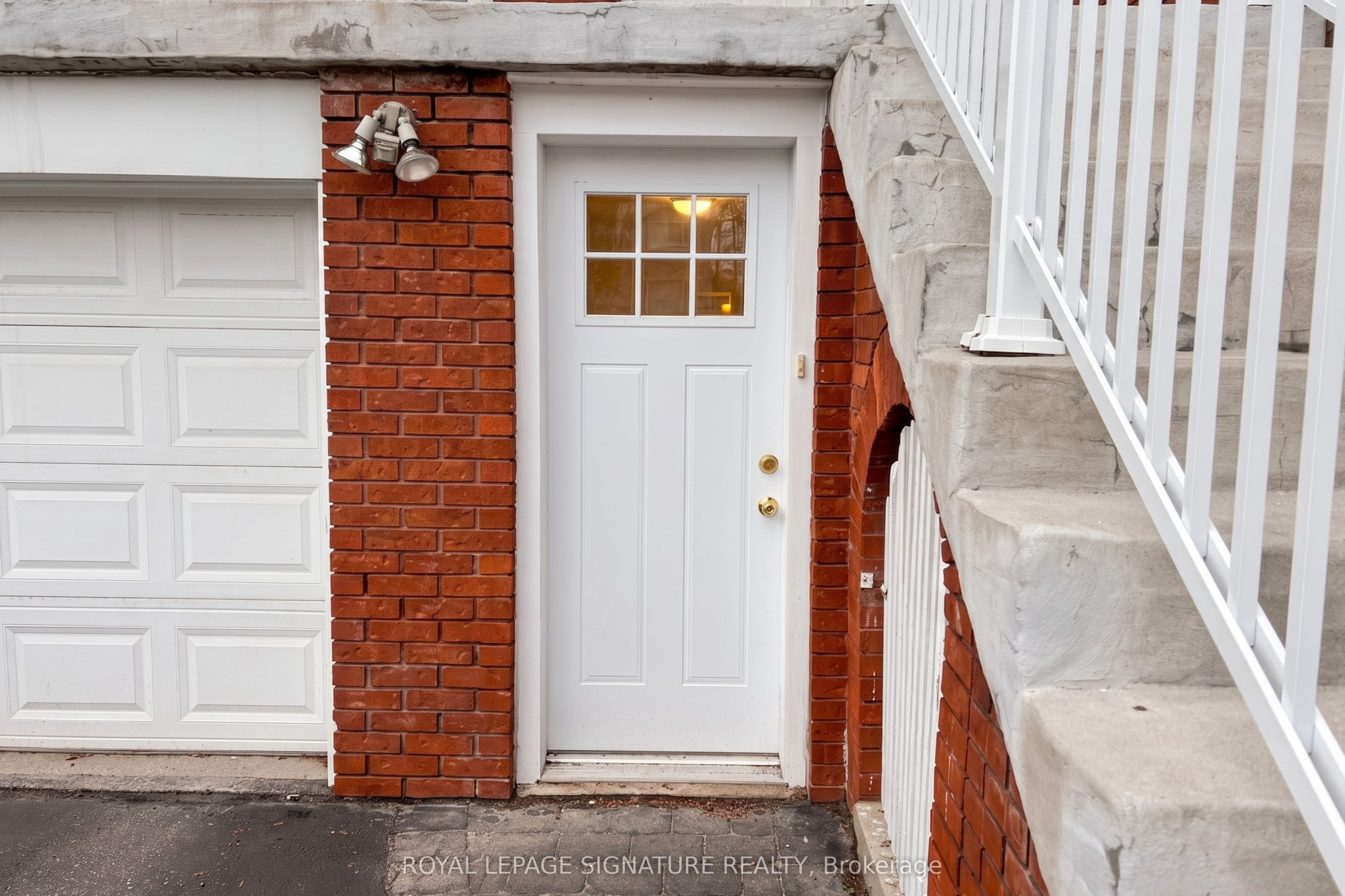 248 Gowan Avenue, Toronto, ON M4J 2K6