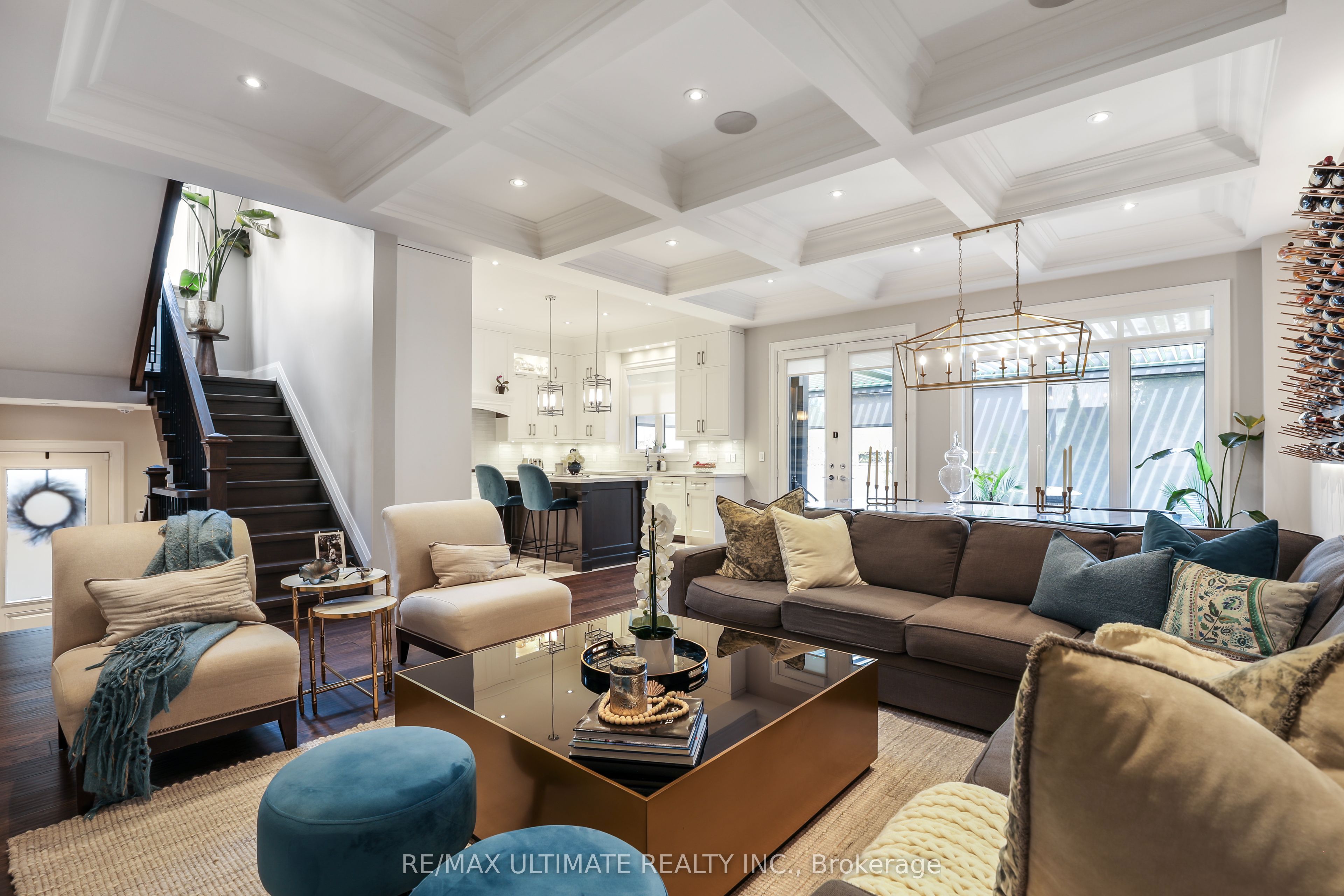 31 Presteign Avenue, Toronto, ON M4B 3A9