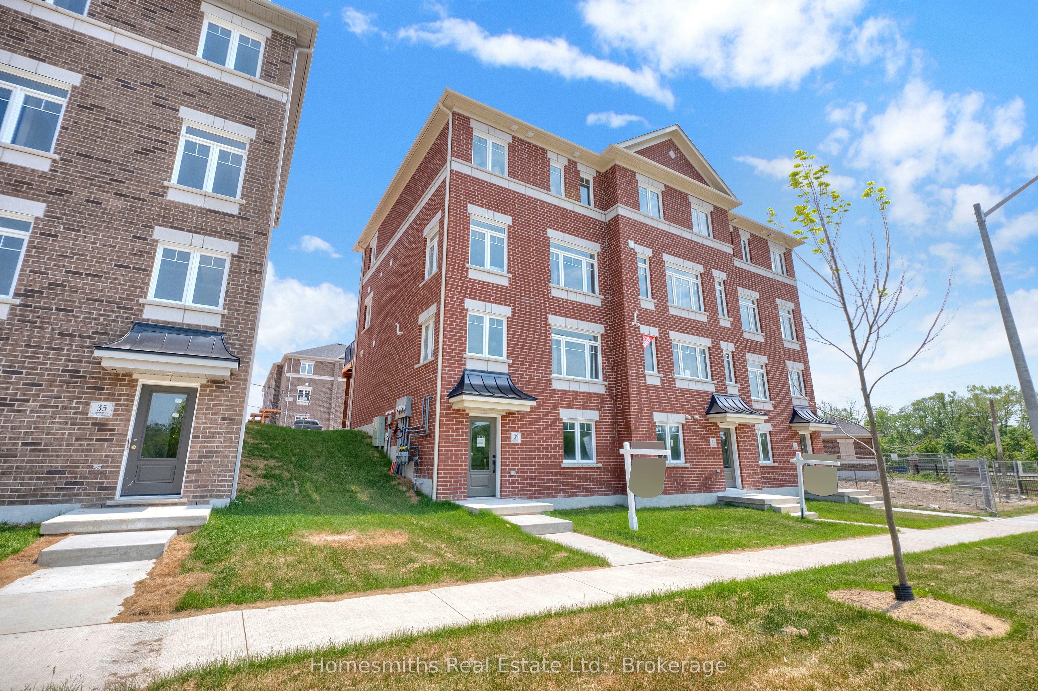 39 Addyman Crescent, Clarington, ON L1B 0X1