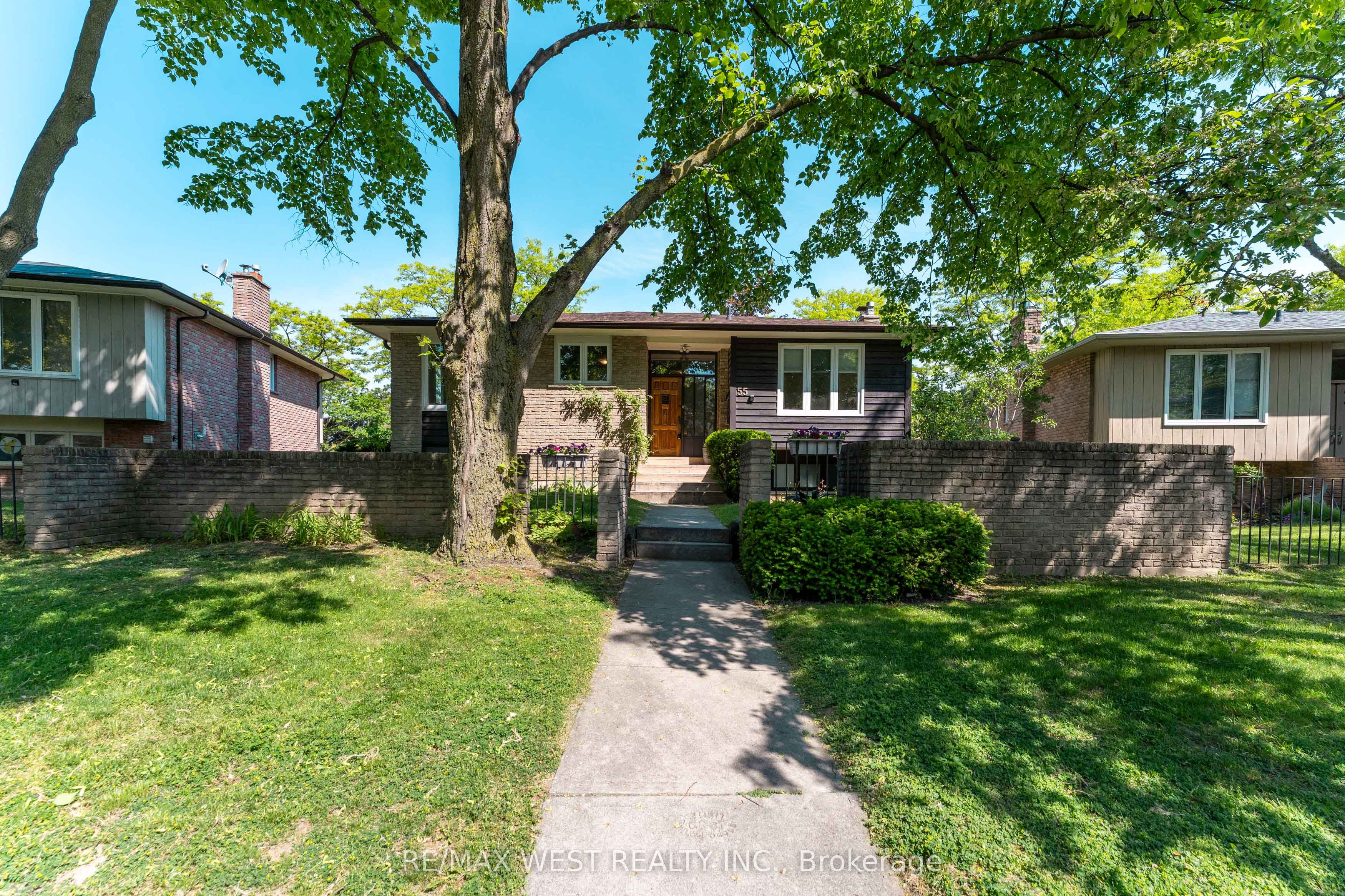 55 Guildcrest Drive H55, Toronto, ON M1E 1E2