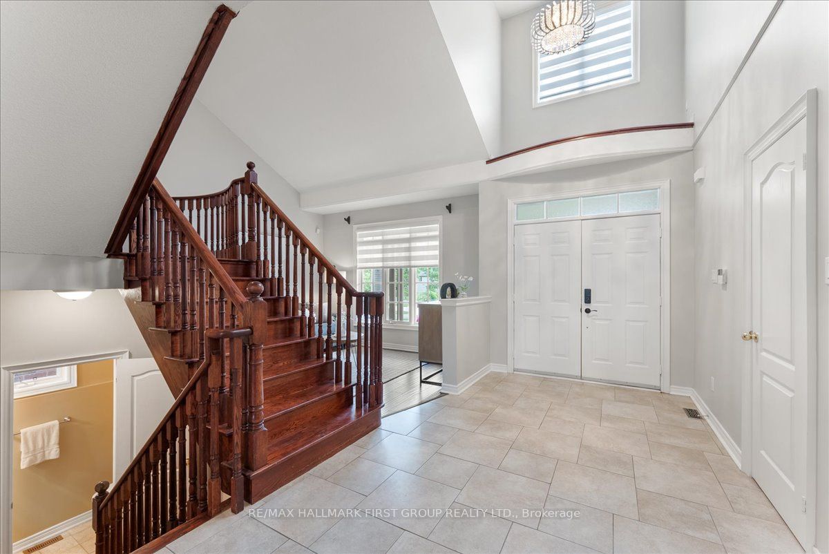 1661 Goldenridge Road, Pickering, ON L1V 7J5