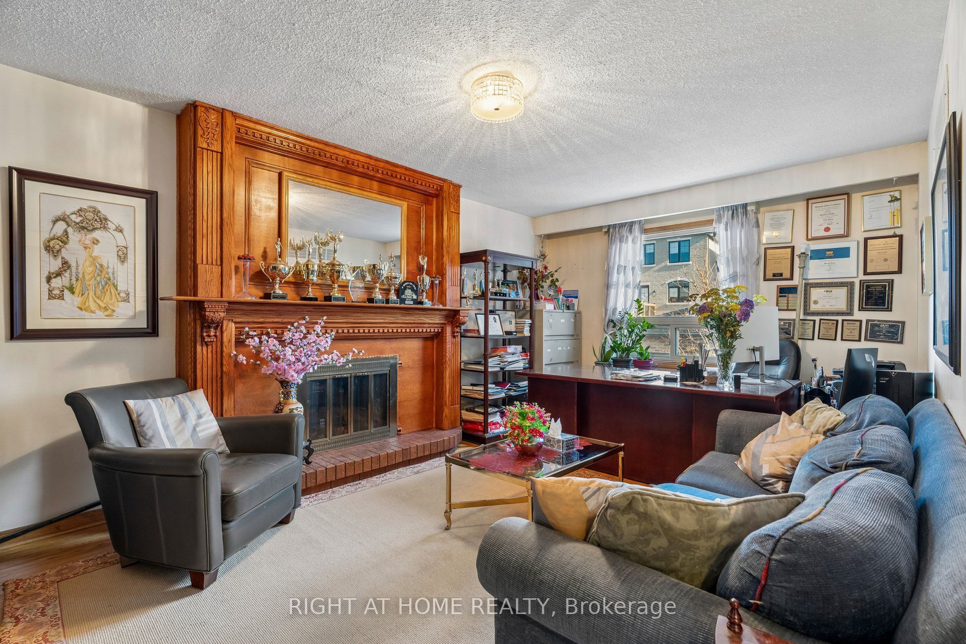 16 Ascolda Boulevard, Toronto, ON M1J 2N7