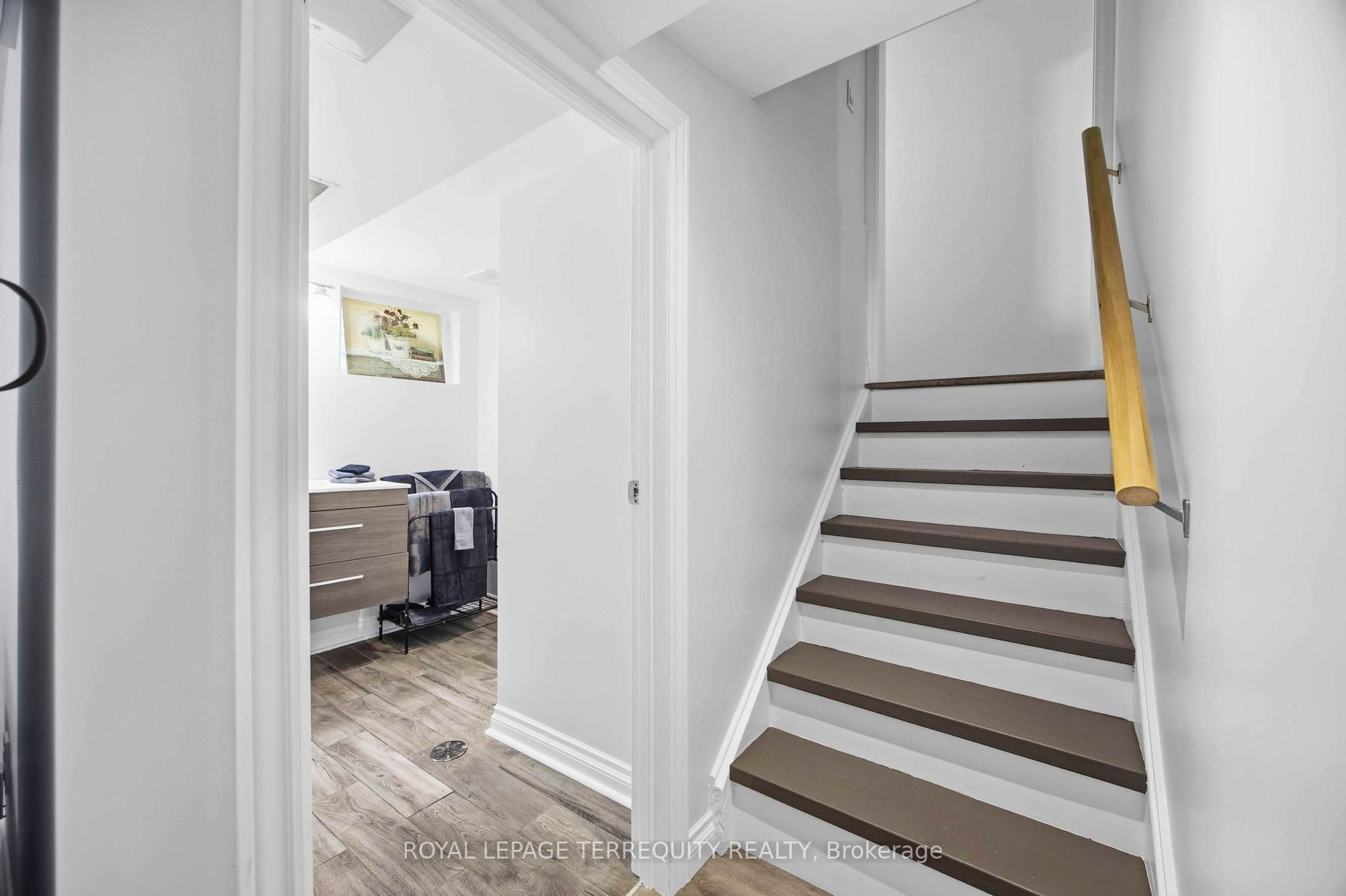 971 Oklahoma Drive, Pickering, ON L1W 2H8