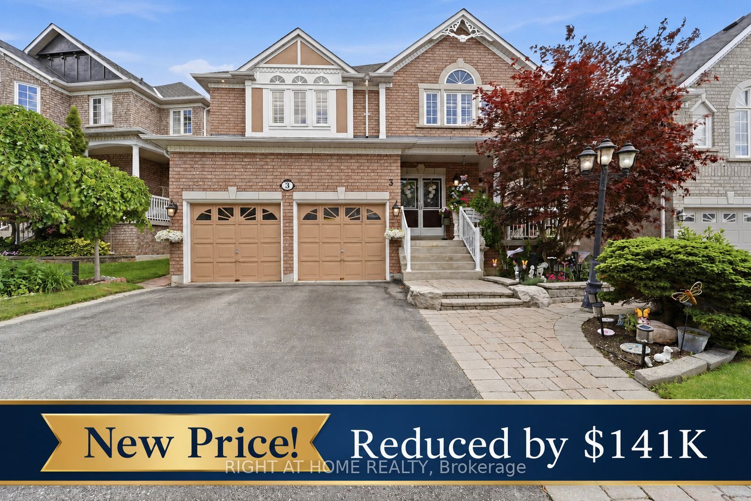 3 Darley Street S, Ajax, ON L1T 3X8