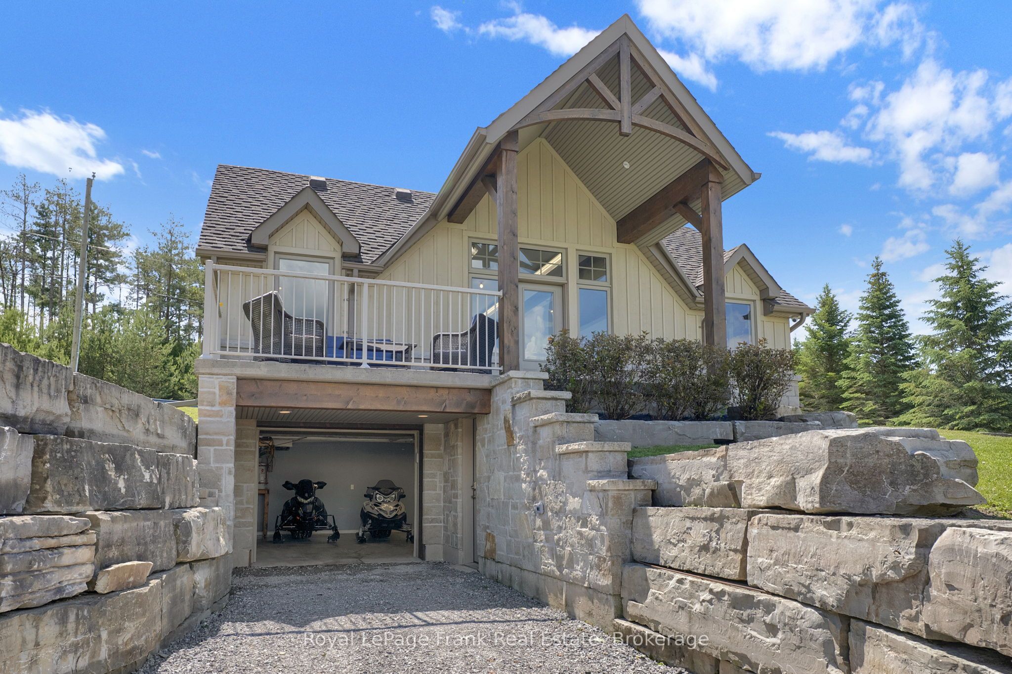 19920 St Christopher's Beach Road, Scugog, ON L0B 1B0