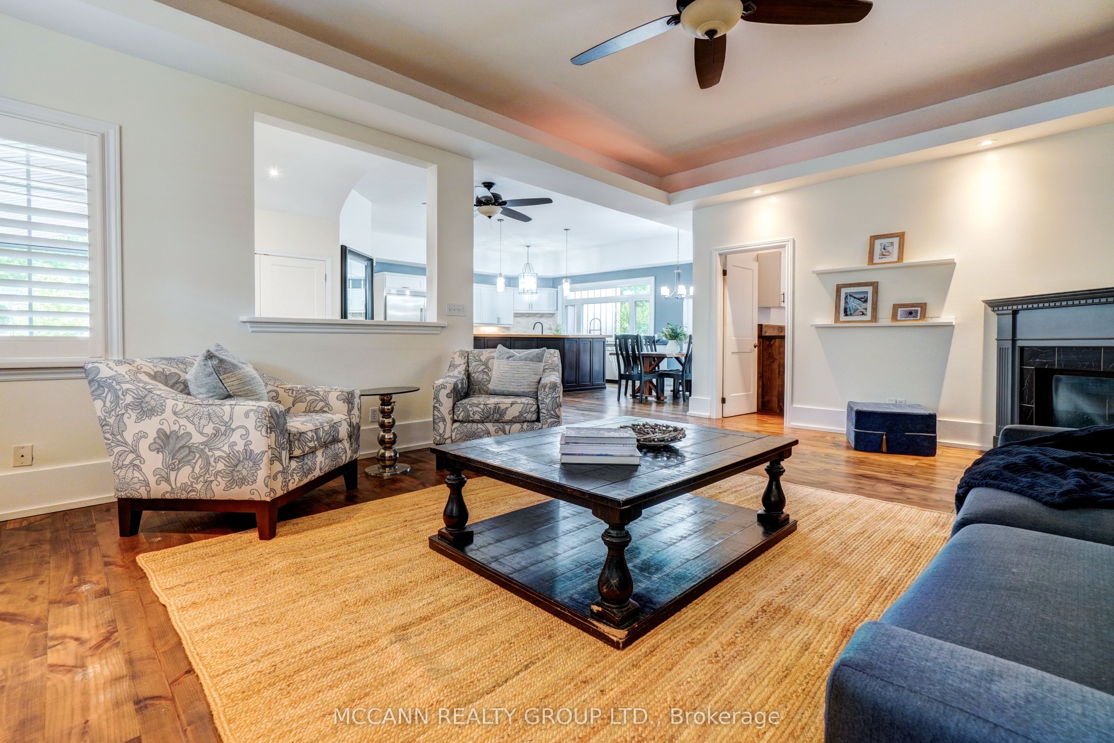 9 Charles Street, Whitby, ON L1M 1A5