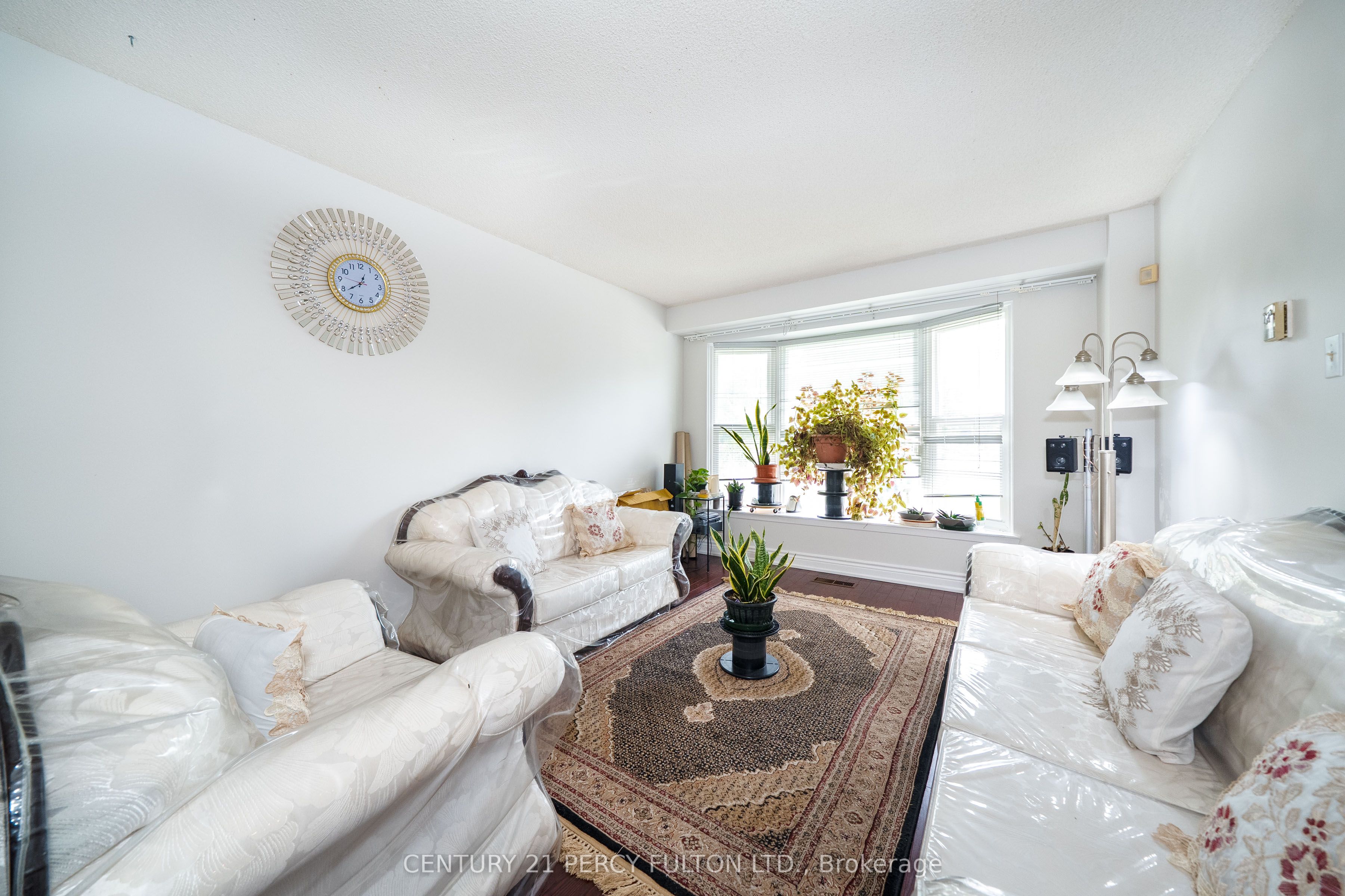 33 Nahanni Terrace, Toronto, ON M1B 1B7