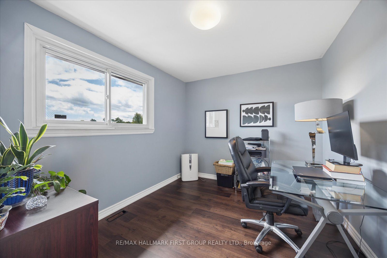 748 Breezy Drive, Pickering, ON L1W 2X7