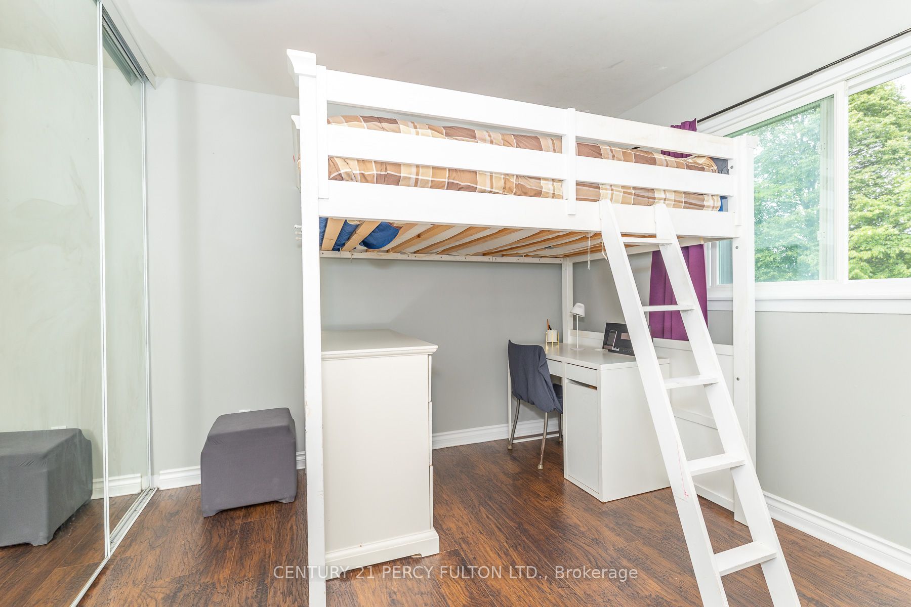 1415 Fieldlight Boulevard 4, Pickering, ON L1V 2S3