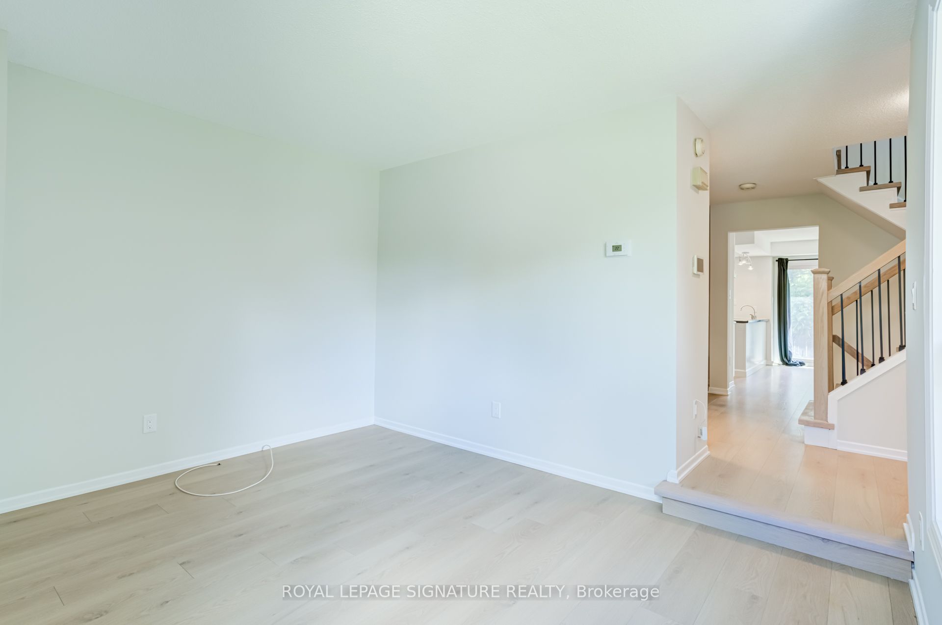 86 James Park Square, Toronto, ON M1V 2E6