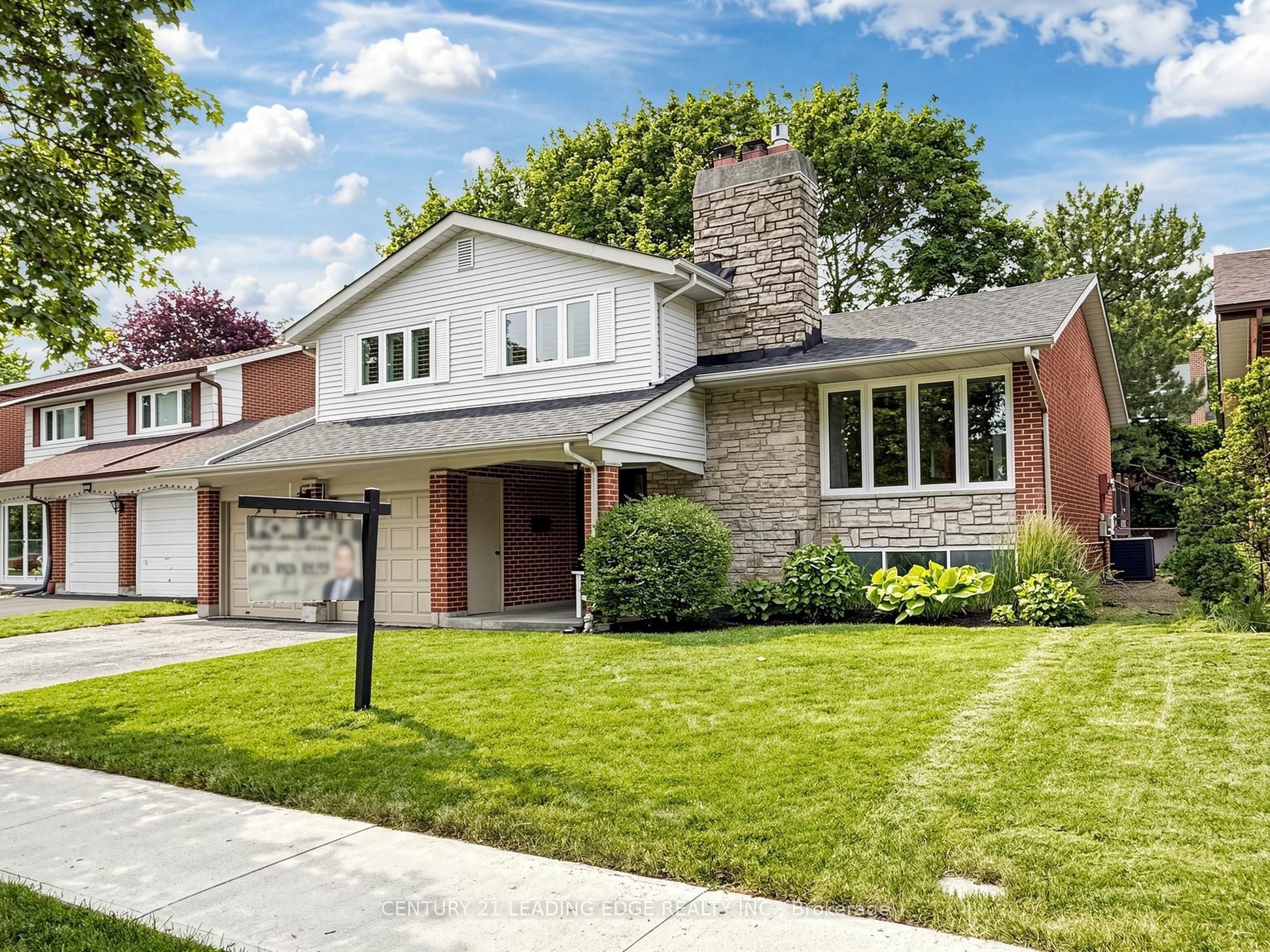 38 Sheldonbury Crescent, Toronto, ON M1W 1K9