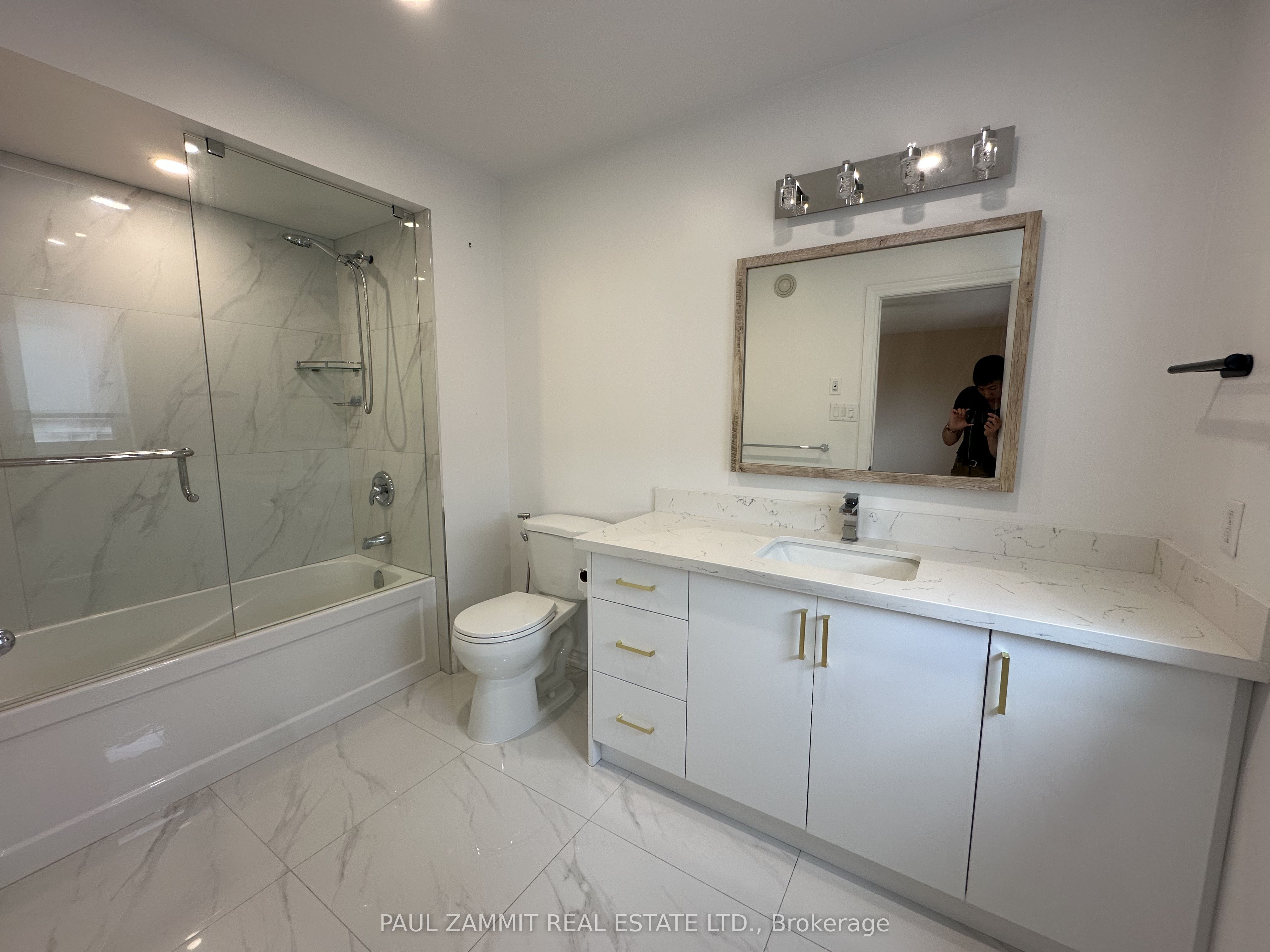 103 Scoville Square, Toronto, ON M1V 5M1