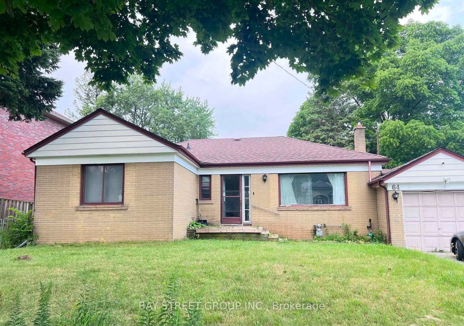 64 Shilton Road, Toronto, ON M1S 2J7