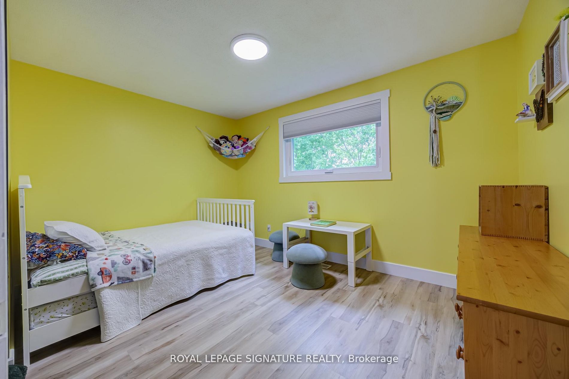 12 Kinnison Court, Ajax, ON L1S 1K5
