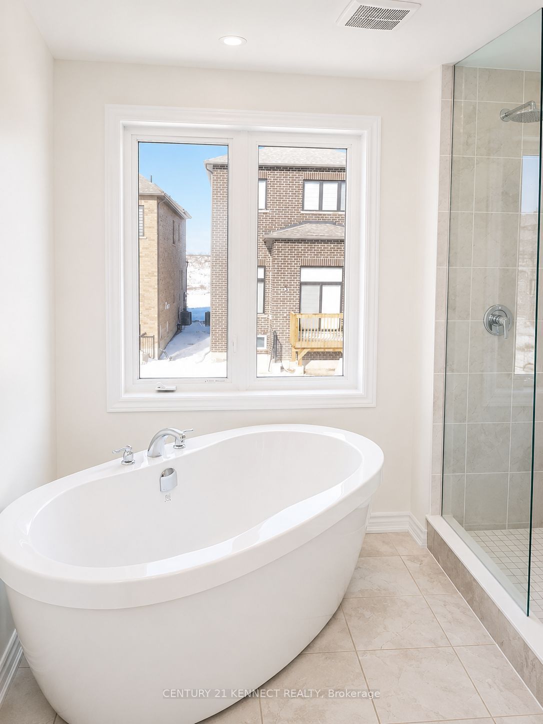 1144 Wilmington Avenue, Oshawa, ON L1L 0T8