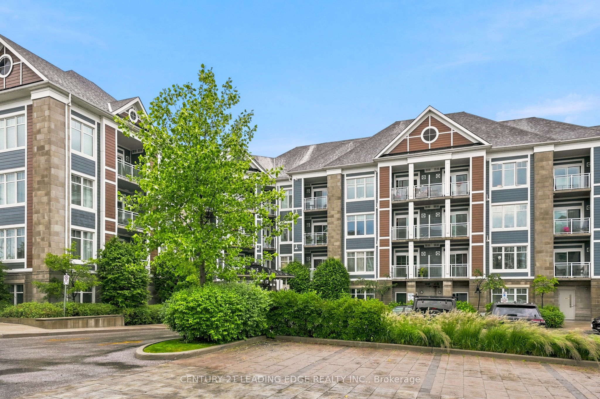 680 Gordon Street 103, Whitby, ON L1N 0L2