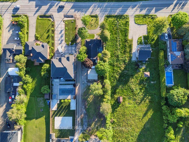 667 Townline Road N, Clarington, ON L1E 2J4