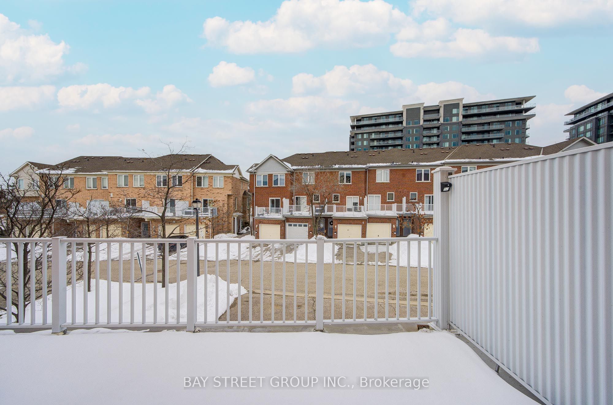 52 Leitchcroft Crescent, Markham, ON L3T 7W1
