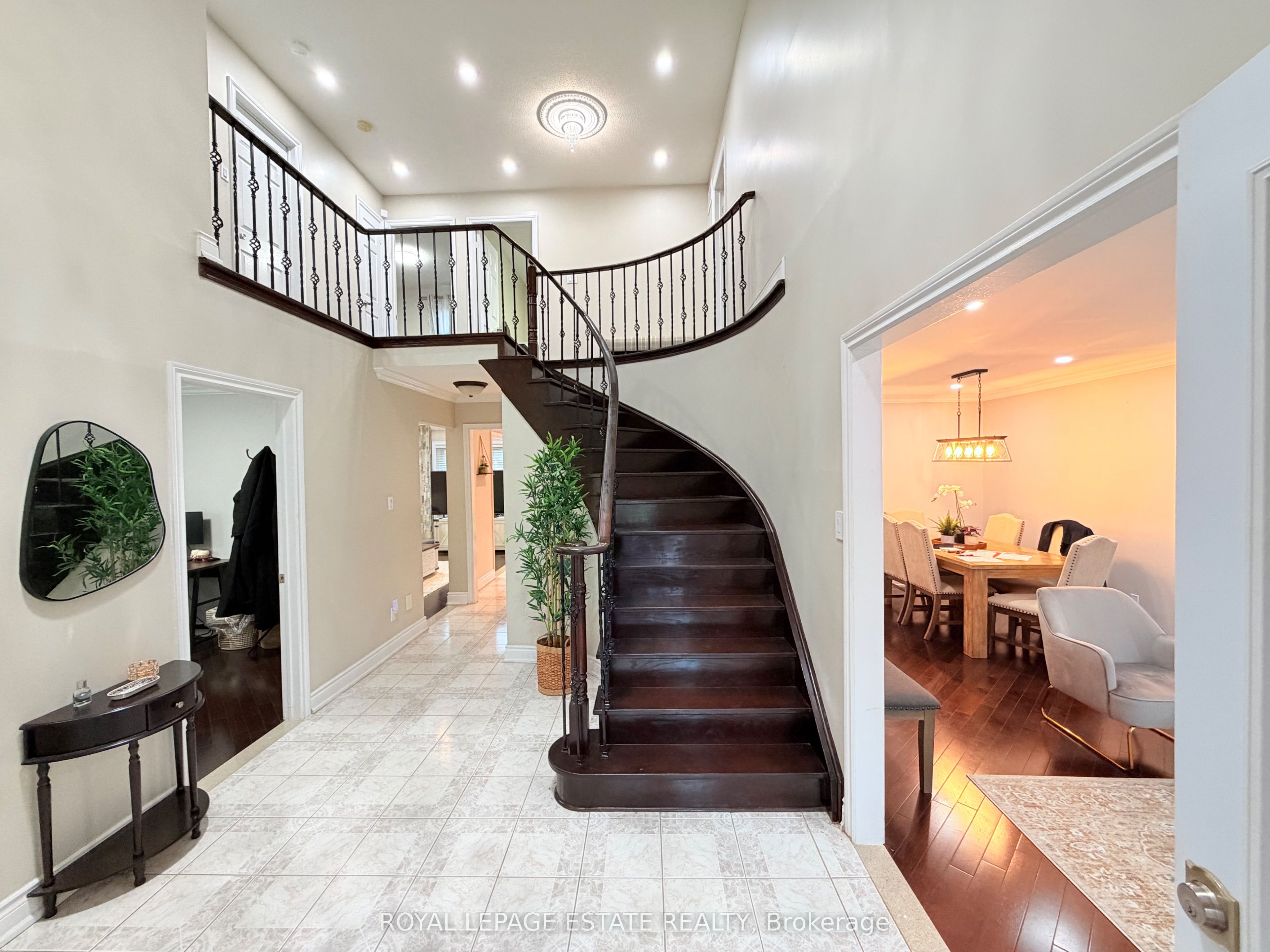 4 Townley Avenue, Markham, ON L3S 1C9