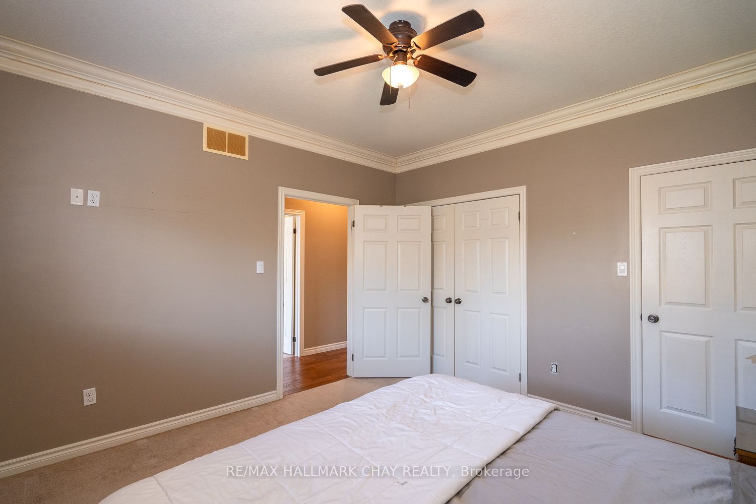 57 Irwin Crescent, New Tecumseth, ON L9R 0G6