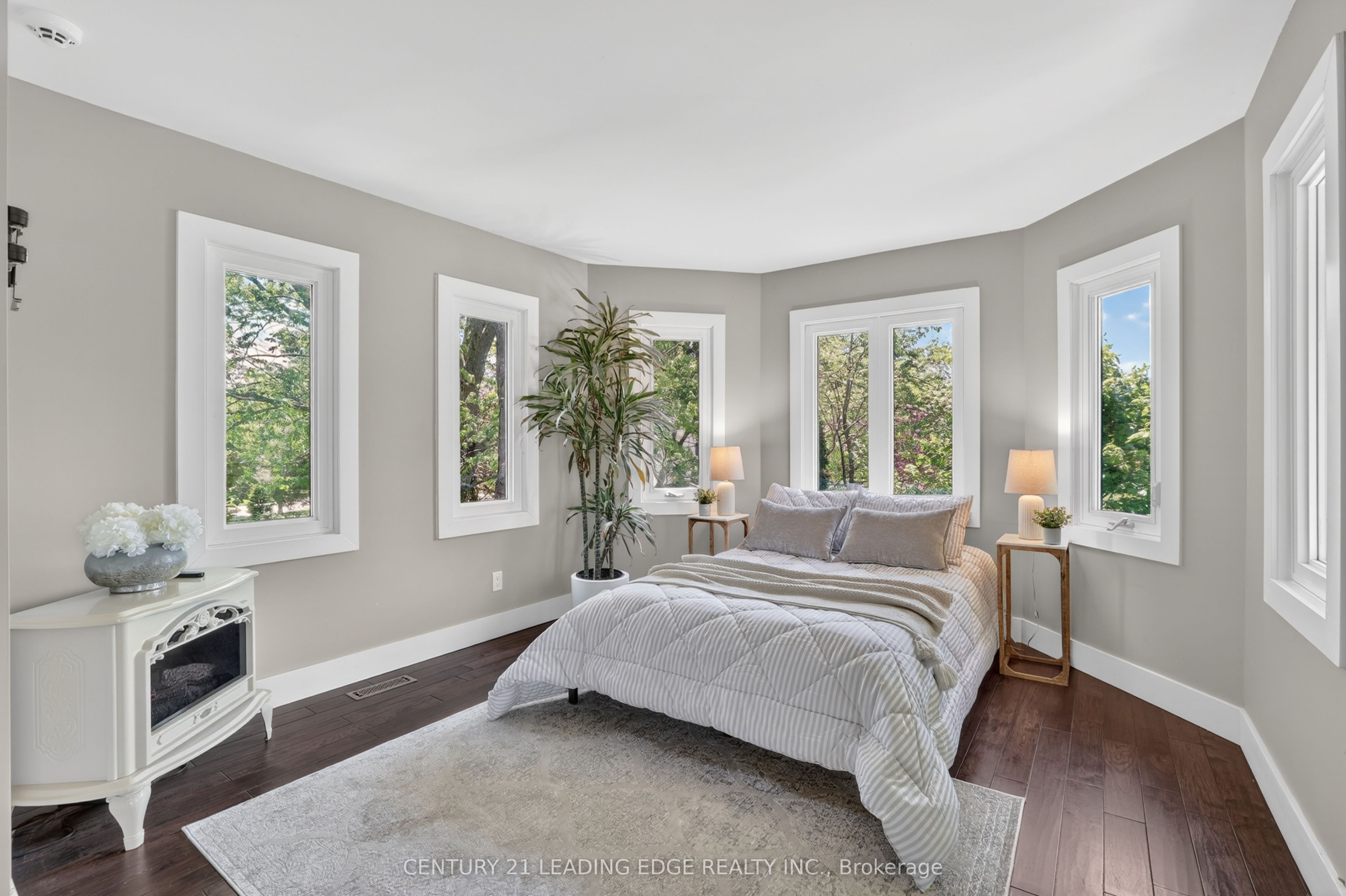 505 Aintree Drive, Whitchurch-Stouffville, ON L4A 7H5