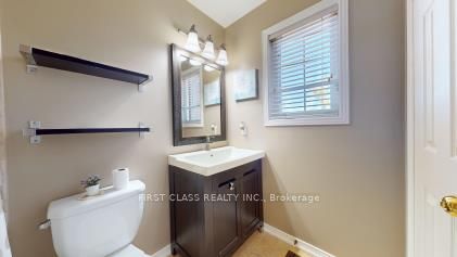 570 Hoover Park Drive, Whitchurch-Stouffville, ON L4A 0S8