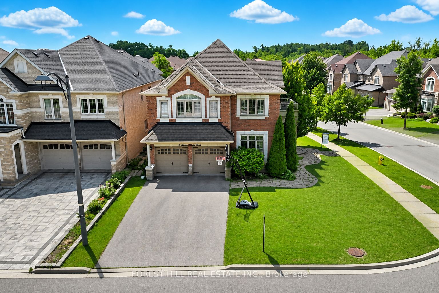 1 Heritage Estates Road, Vaughan, ON L6A 4J7