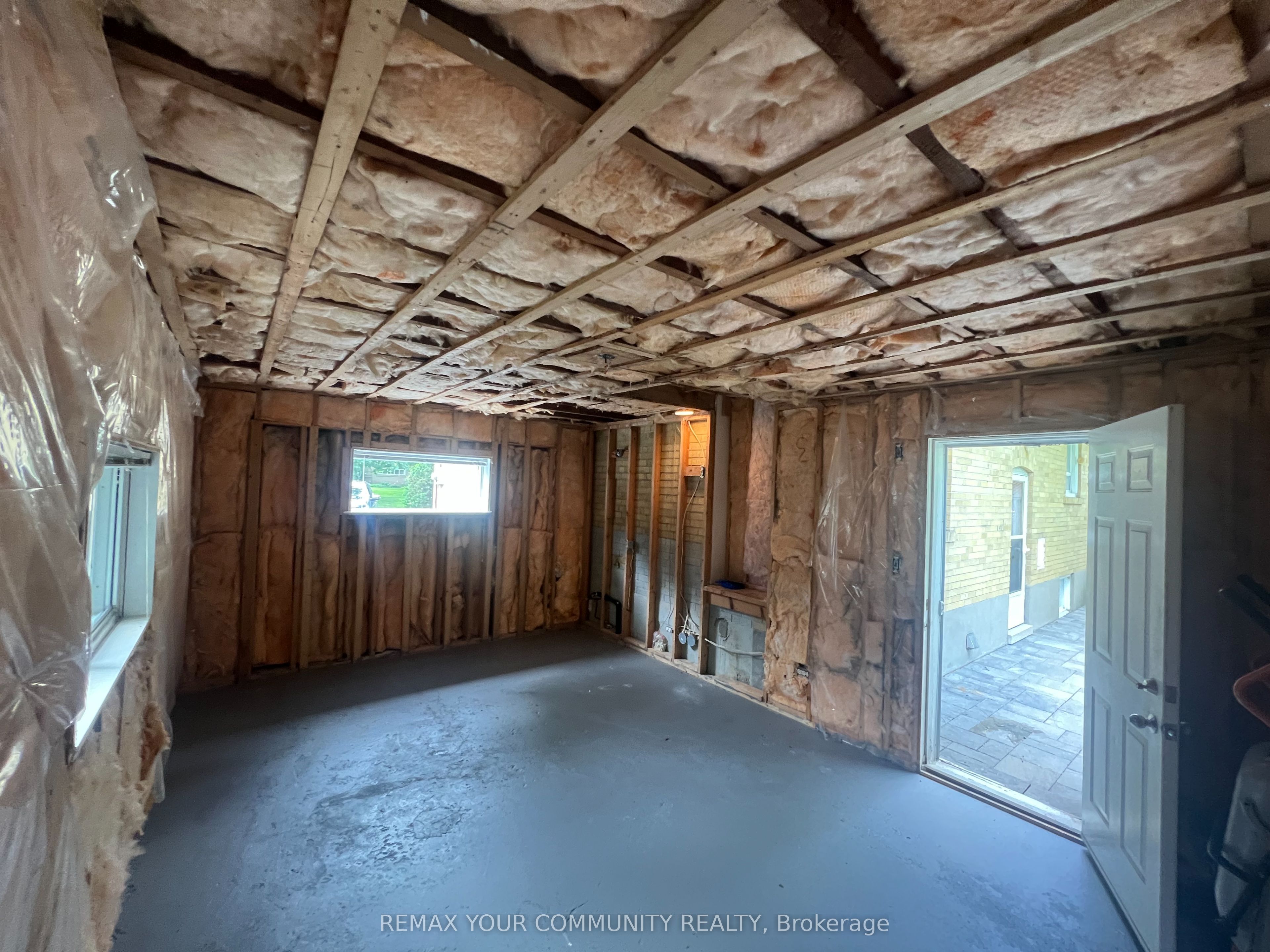10 Winlaw Place, Markham, ON L3P 2C6