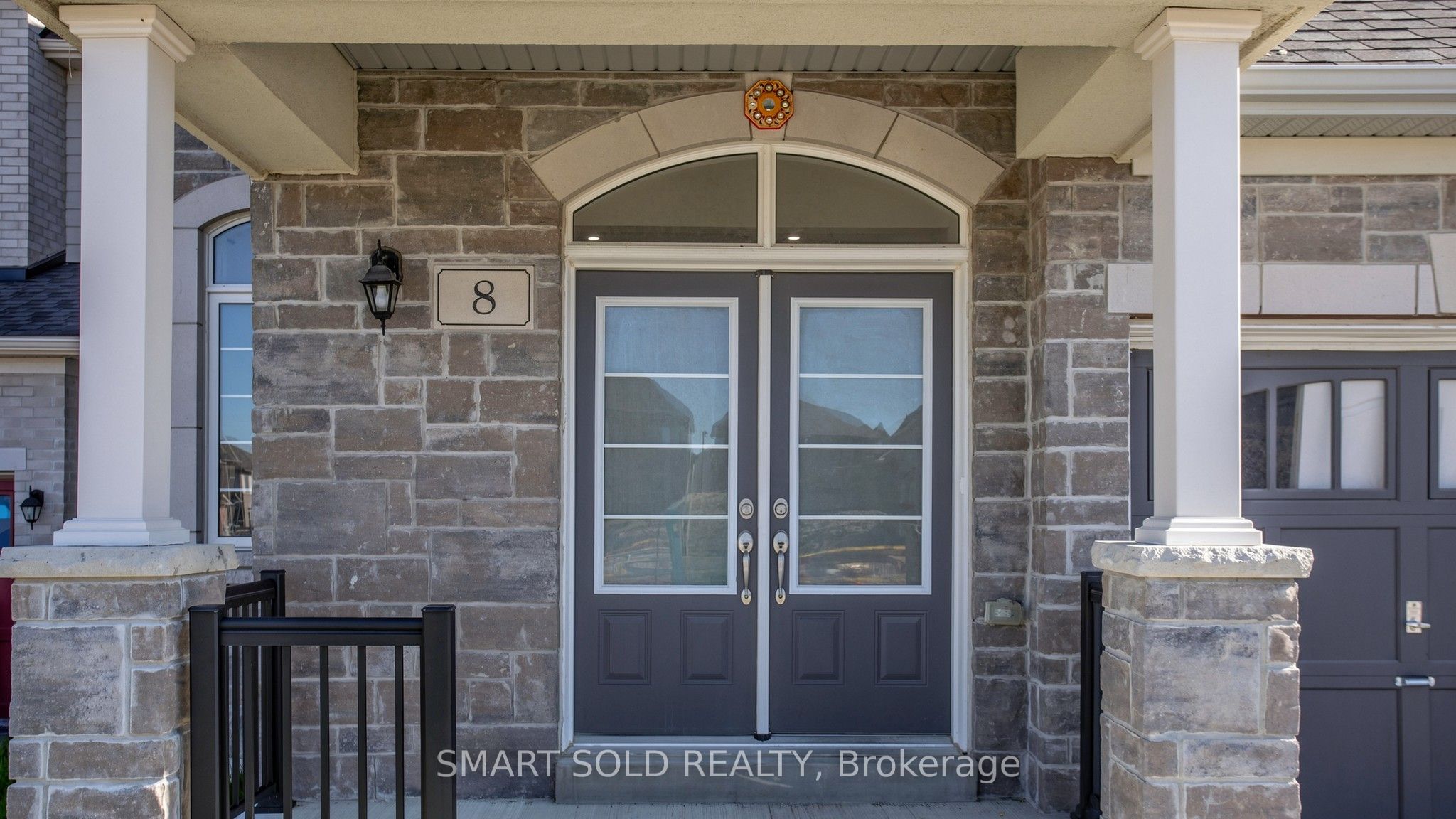 8 Slater Court, East Gwillimbury, ON L9N 0P8