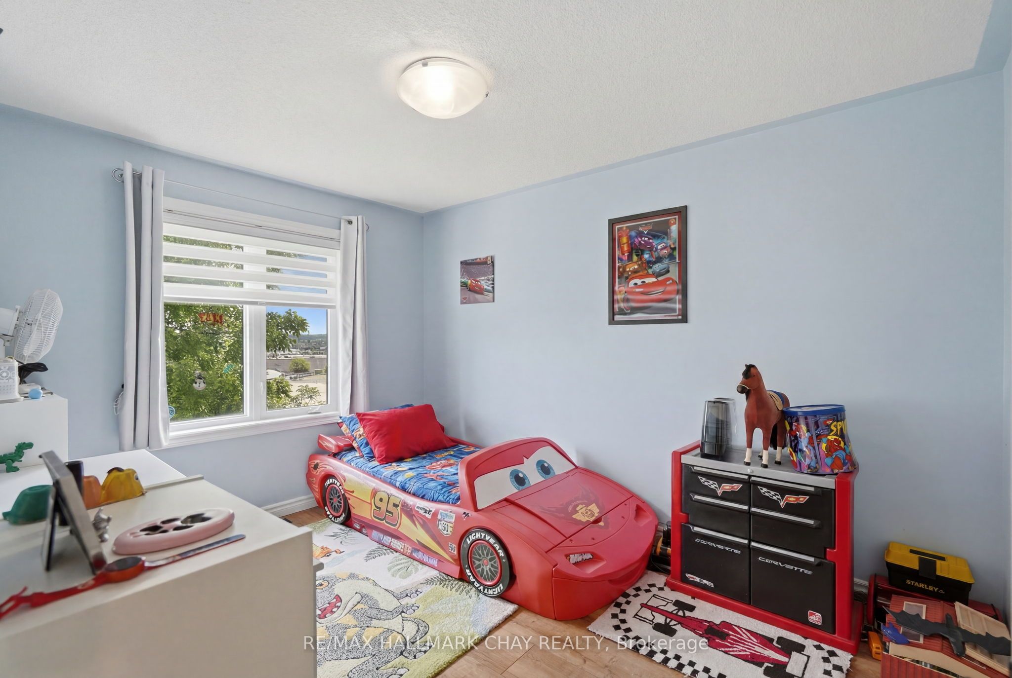 29 Natale Court, Bradford West Gwillimbury, ON L3Z 3J3