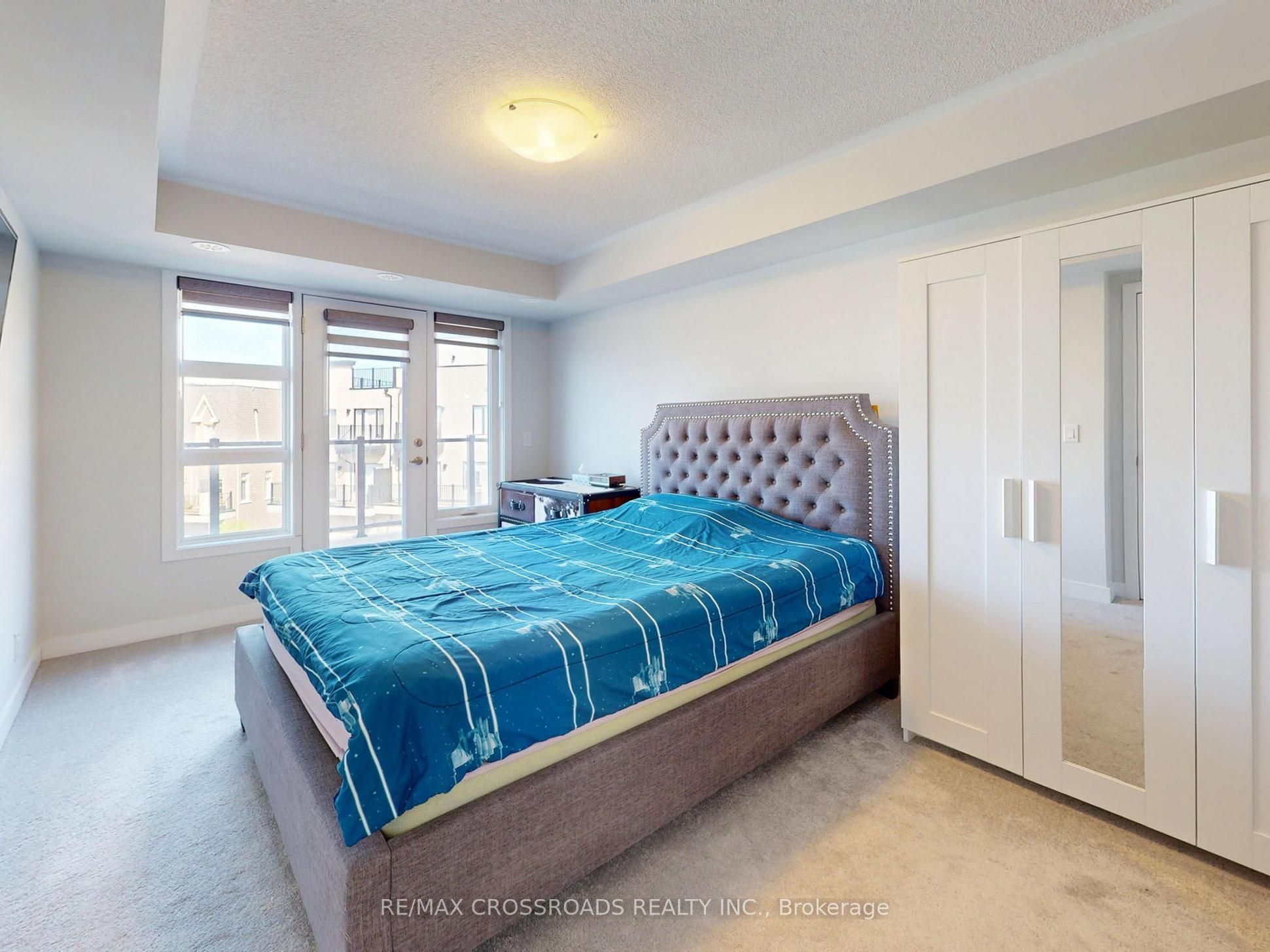 9 Oscar Steeper Lane, Markham, ON L6C 3L7