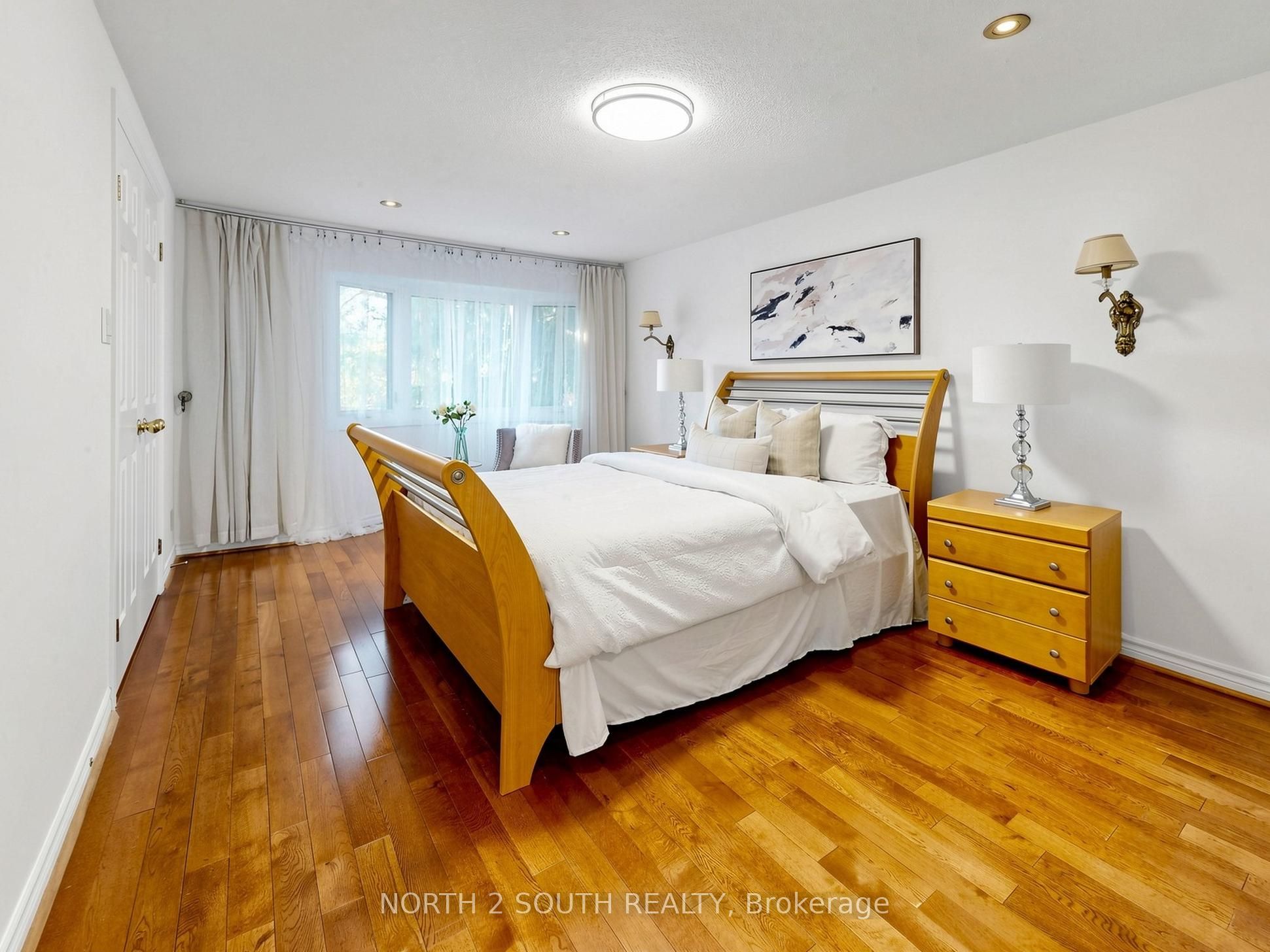 19 Roosevelt Drive, Richmond Hill, ON L4C 6V1